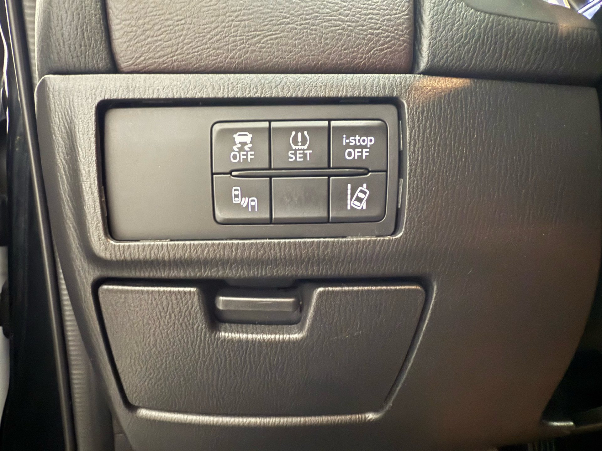 Billede af Mazda 6 2,2 Skyactiv-D Optimum 150HK Stc 6g Aut.