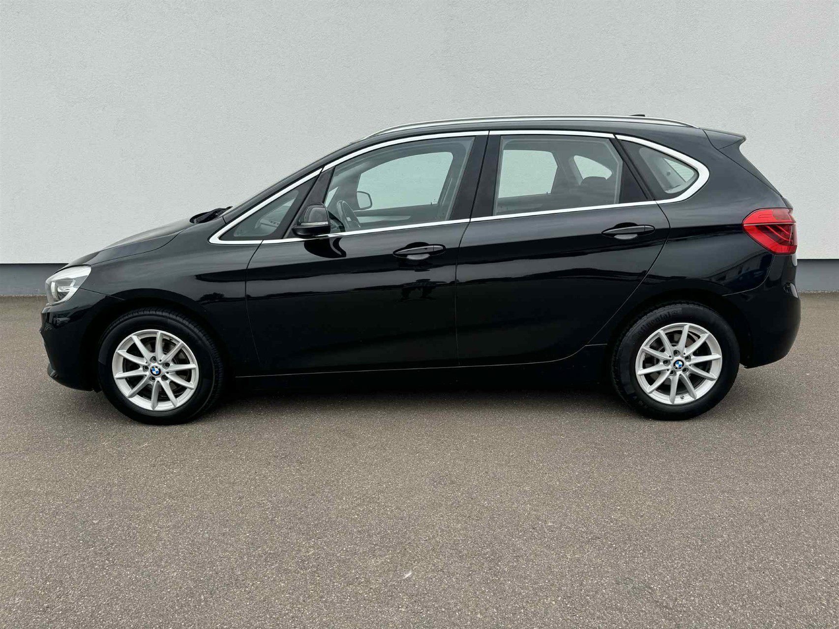Billede af BMW 218d Active Tourer 2,0 D Advantage Steptronic 150HK Stc 8g Aut.