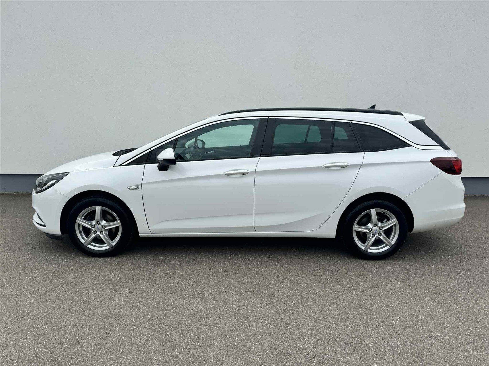 Billede af Opel Astra Sports Tourer 1,0 Turbo Enjoy Start/Stop 105HK Stc