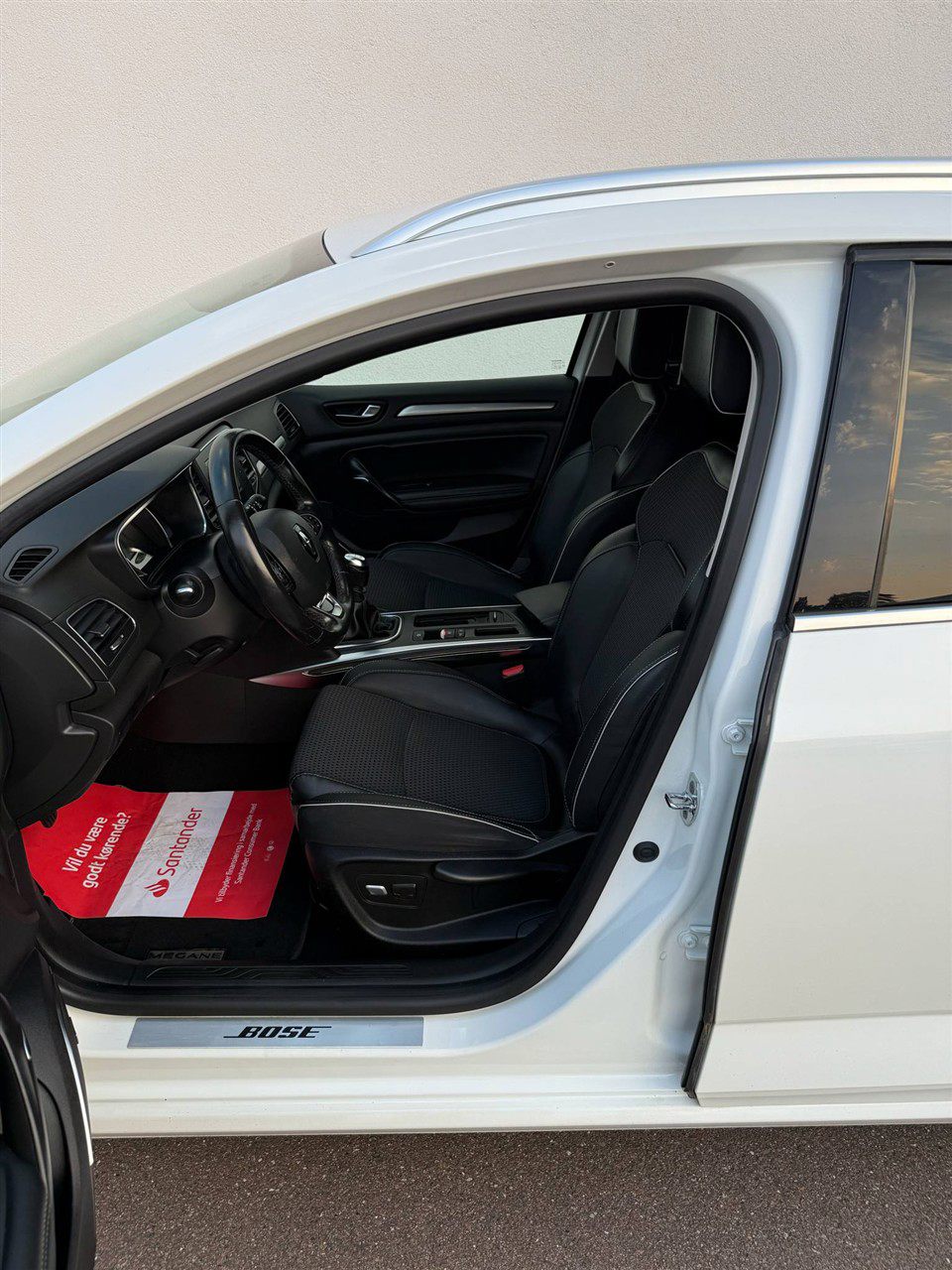 Billede af Renault Mégane Sport Tourer 1,6 Energy DCI Bose 130HK Stc 6g