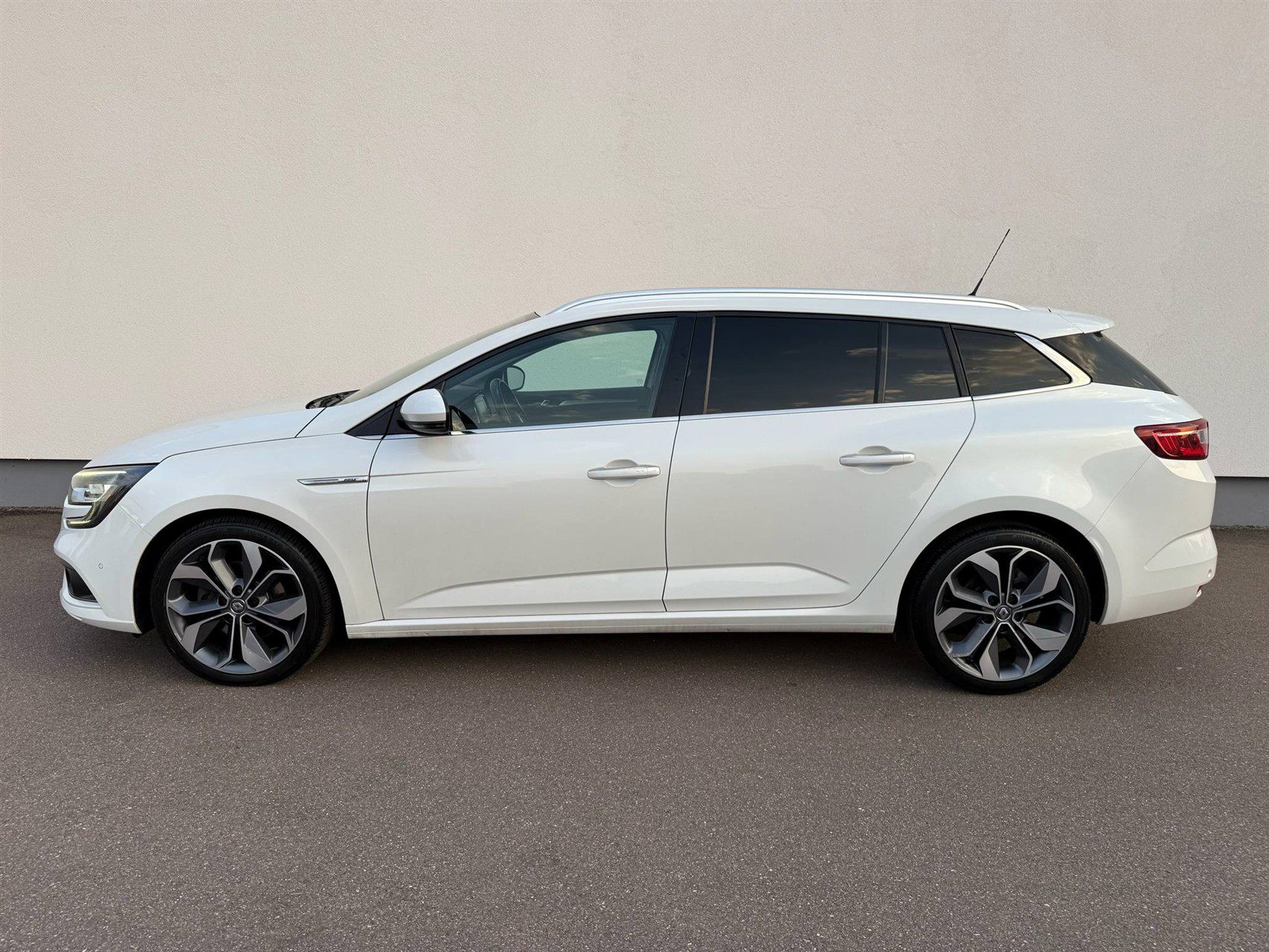 Billede af Renault Mégane Sport Tourer 1,6 Energy DCI Bose 130HK Stc 6g