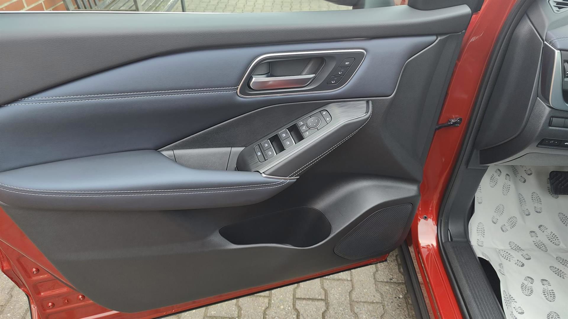 Billede af Nissan Qashqai 1,3 B/EL Tekna+ X-Tronic 158HK 5d Aut. 