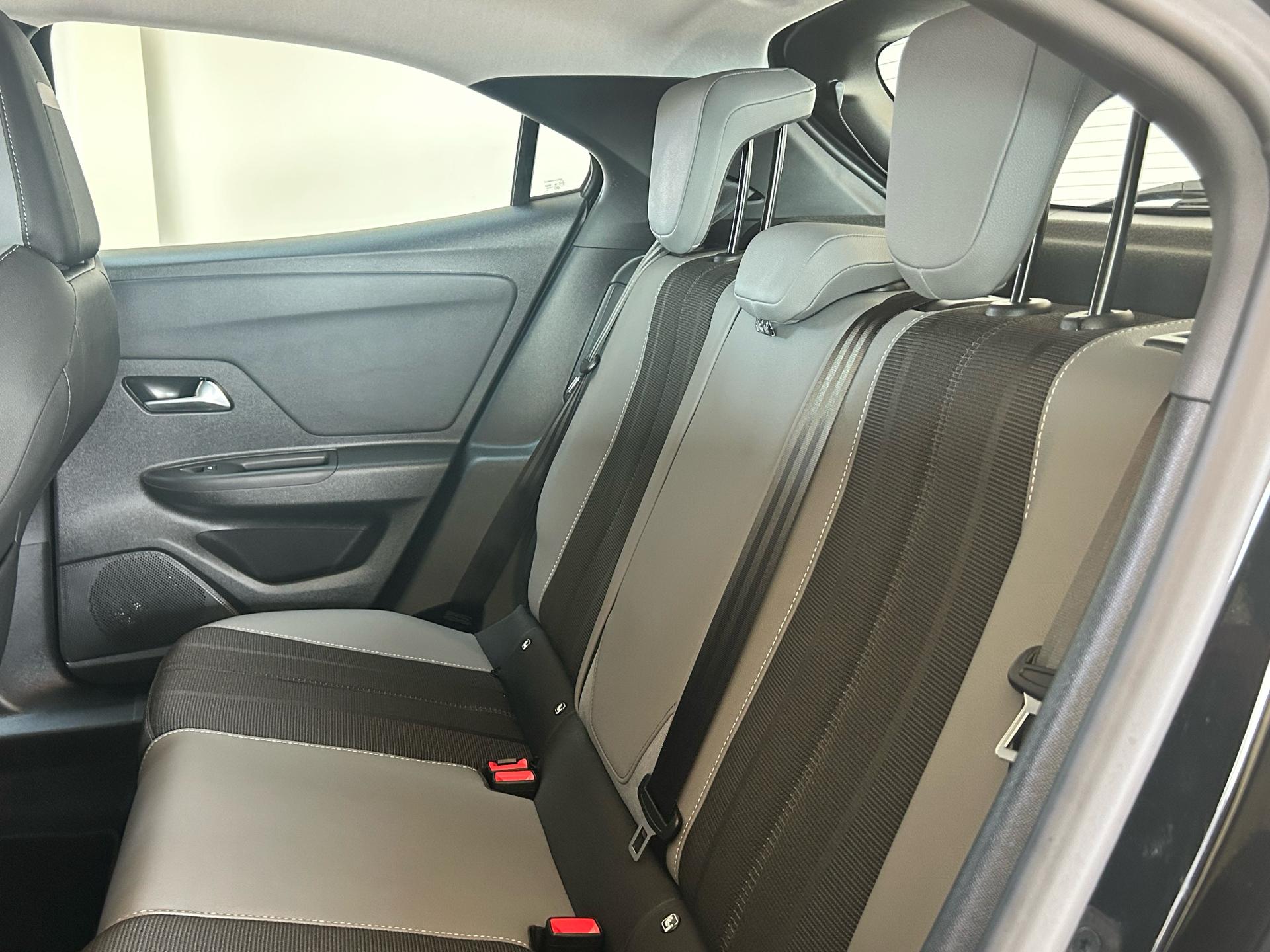 Billede af Opel Mokka-e EL Elegance 136HK 5d Aut.