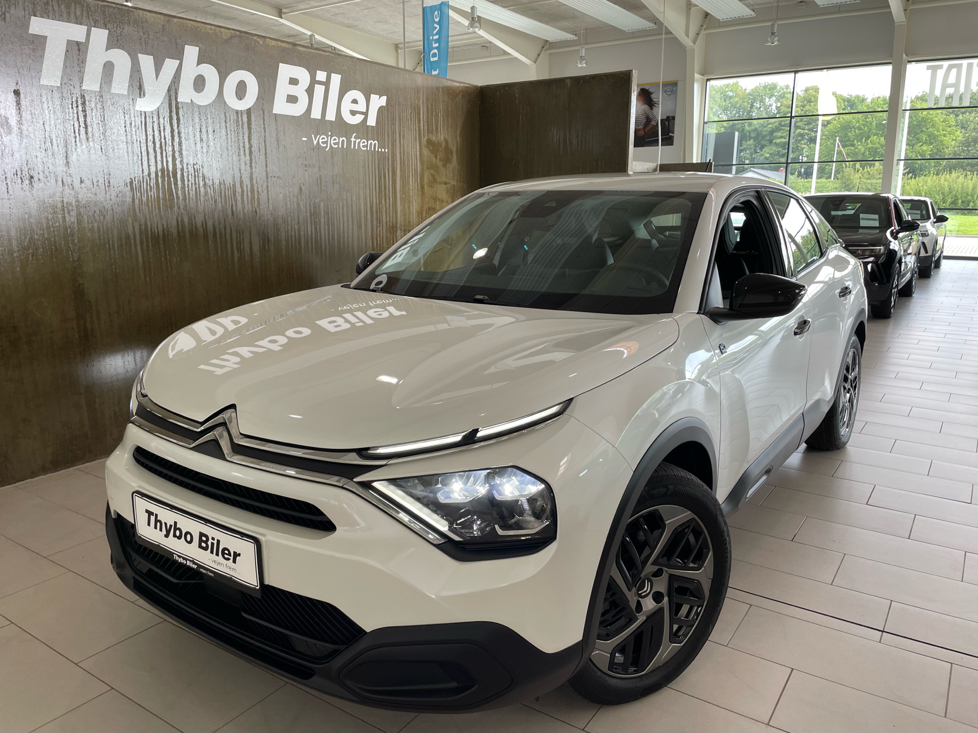 Billede af Citroën e-C4 EL You! 136HK 5d Aut.