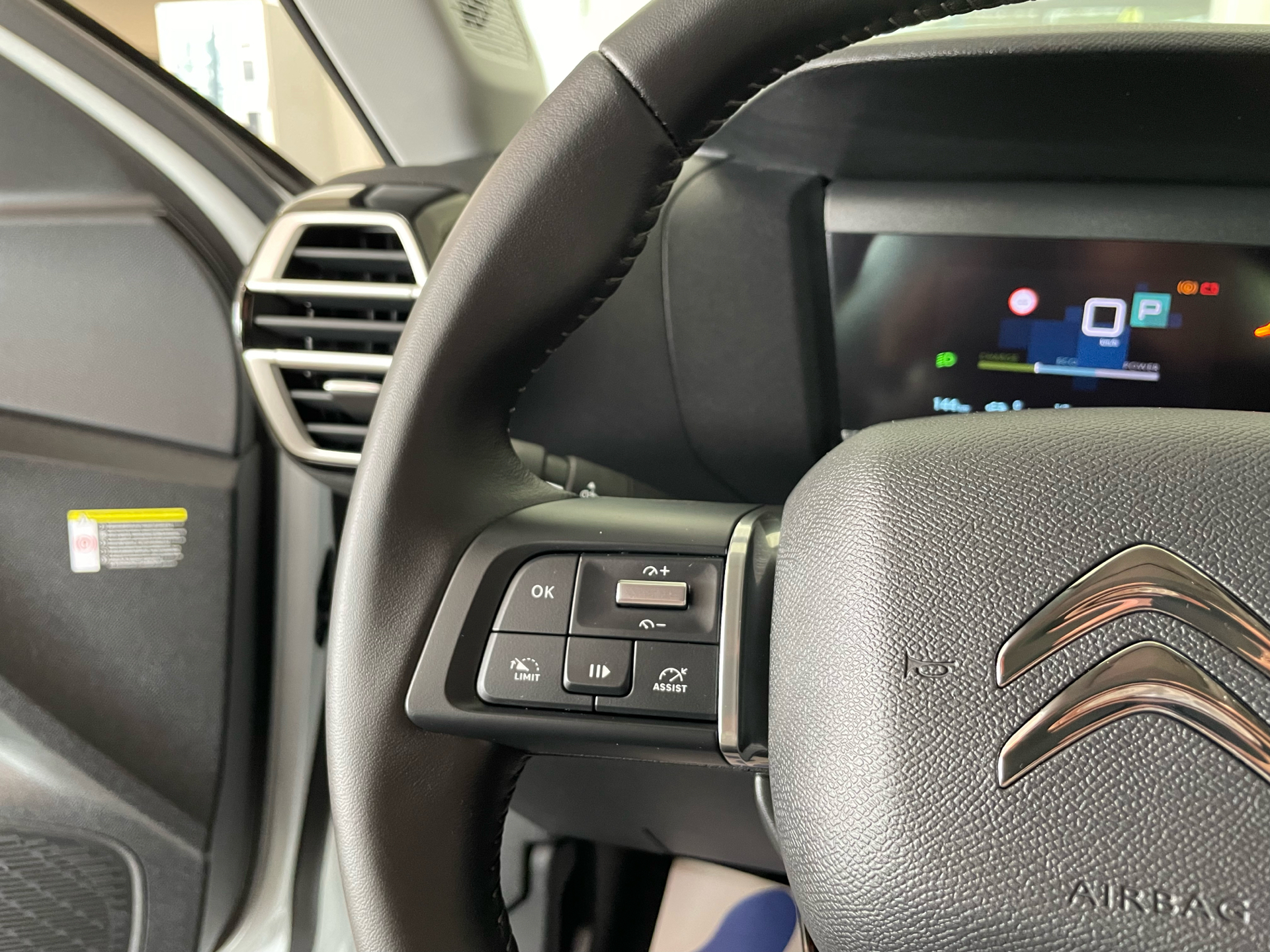 Billede af Citroën e-C4 EL You! 136HK 5d Aut.