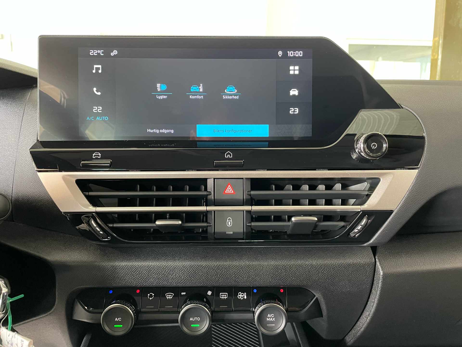 Billede af Citroën e-C4 EL You! 136HK 5d Aut.