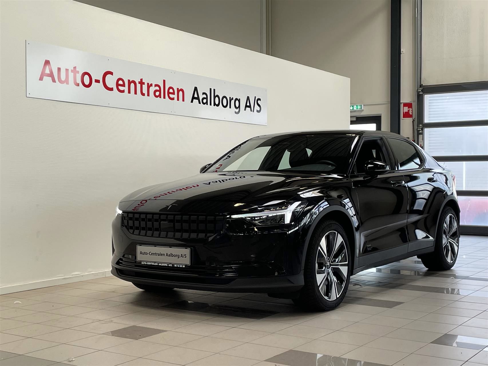 Billede af Polestar 2 EL Long Range Plus AWD 408HK 5d Aut.