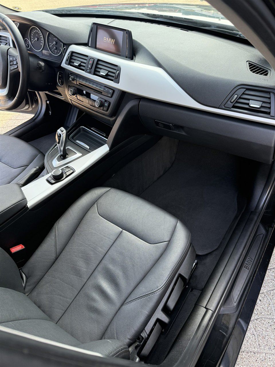 Billede af BMW 320d Touring 2,0 D 184HK Stc 8g Aut.