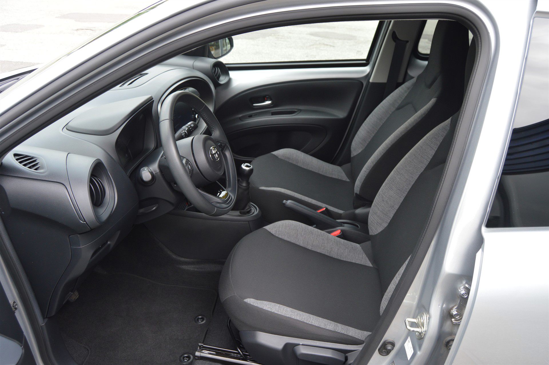 Billede af Toyota Aygo X 1,0 VVT-I Active 72HK 5d