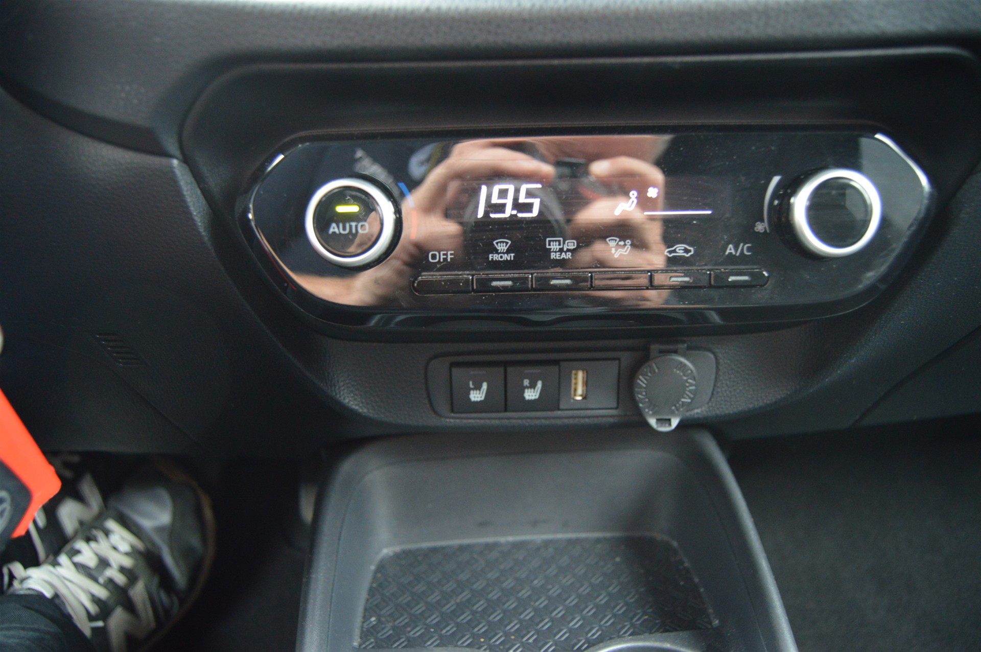 Billede af Toyota Aygo X 1,0 VVT-I Active 72HK 5d