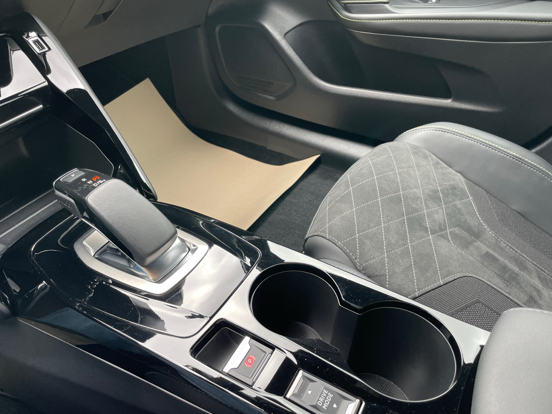 Billede af Peugeot e-208 EL GT 136HK 5d Aut.