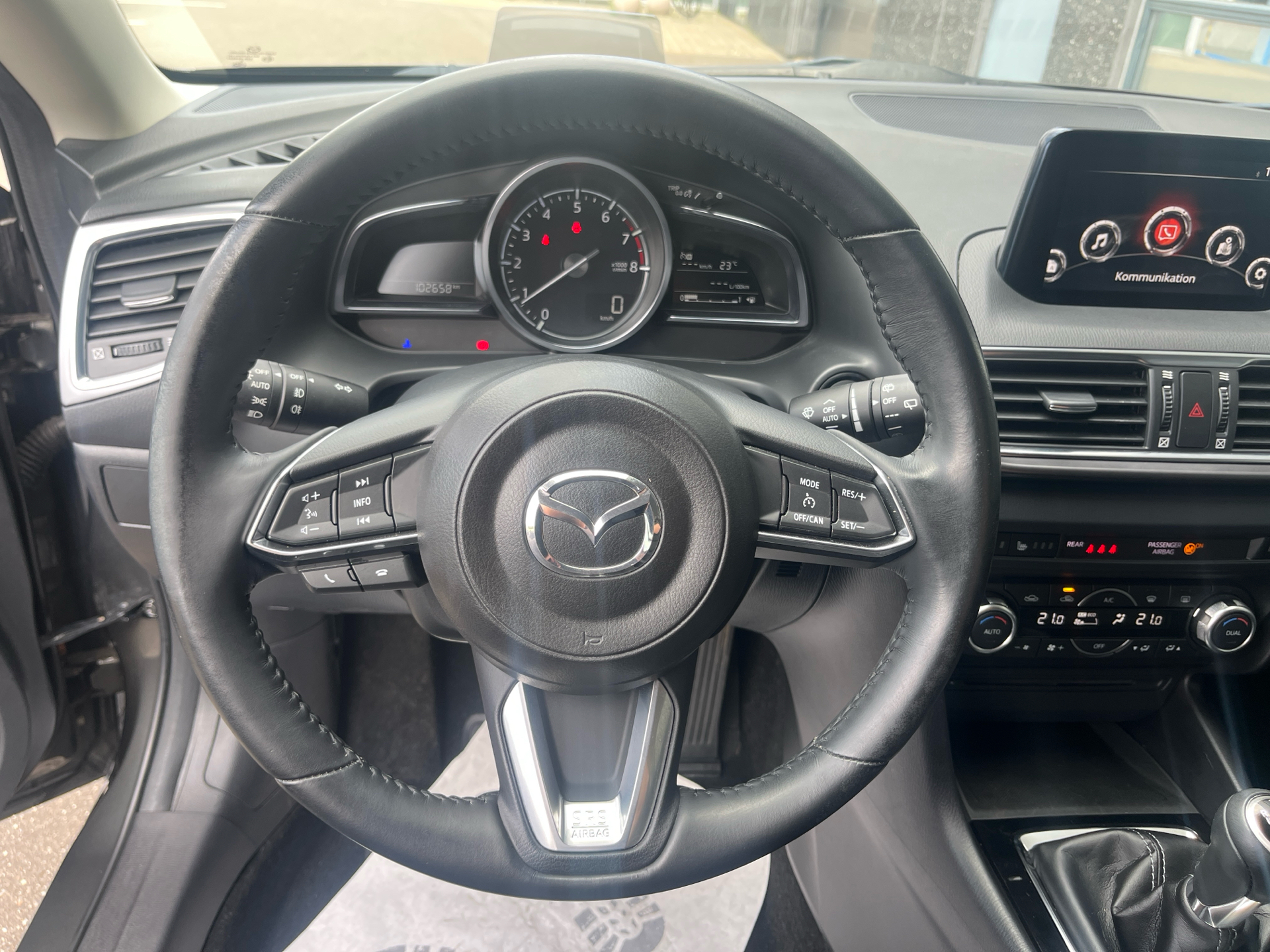 Billede af Mazda 3 2,0 Skyactiv-G Optimum 120HK 5d 6g