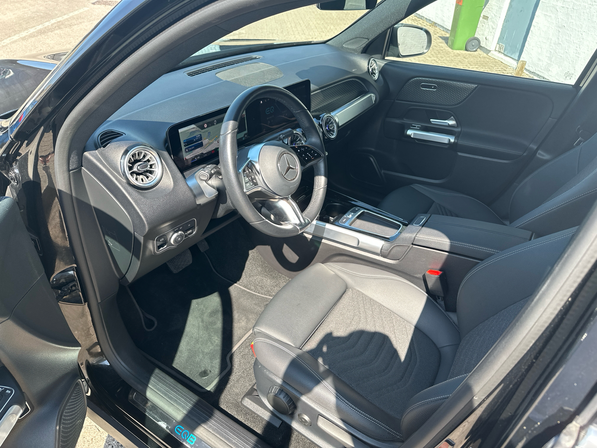 Billede af Mercedes-Benz EQB 250+ EL Progressive 7 pers. 190HK 5d Aut.