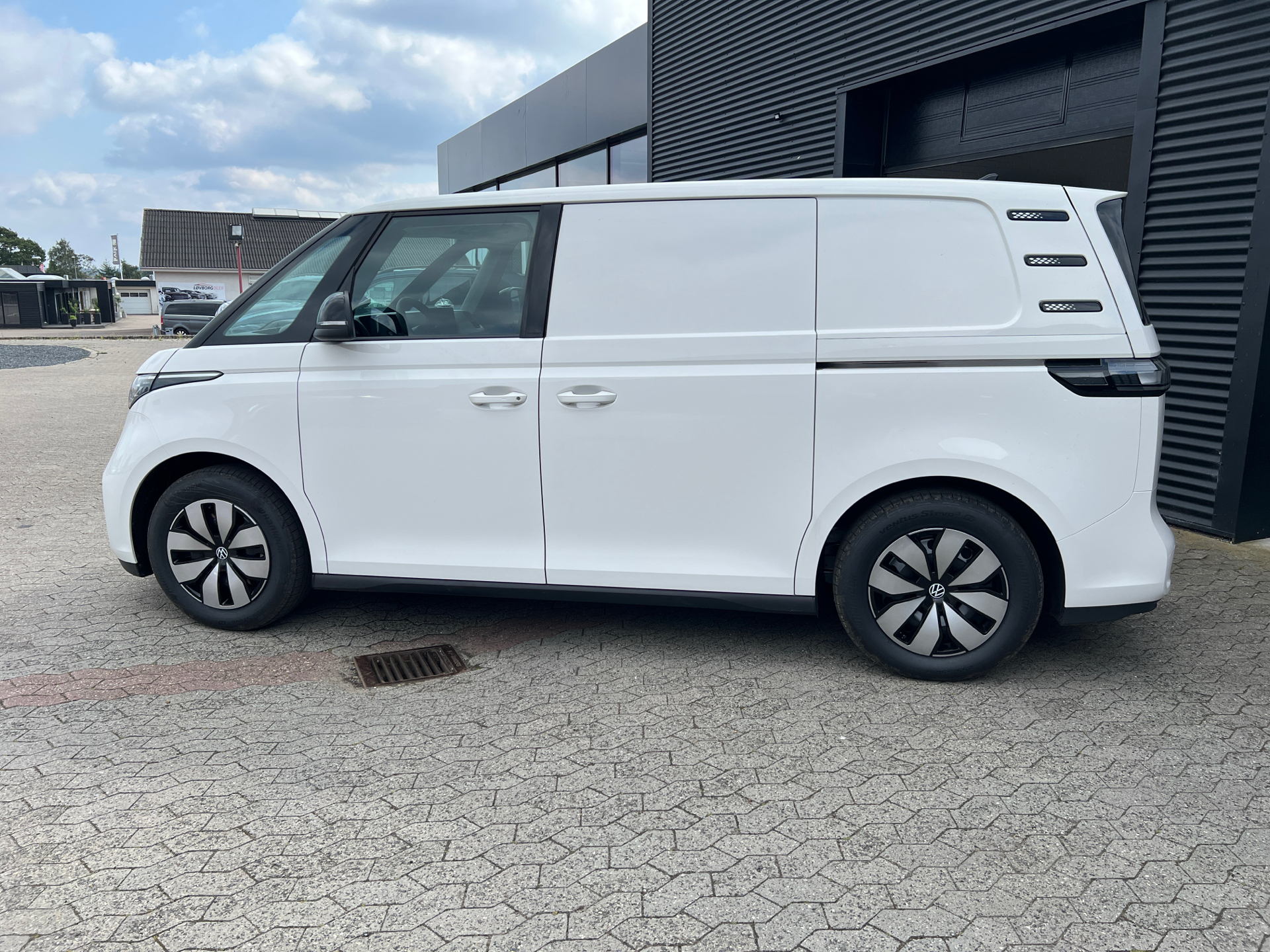 Billede af VW ID.Buzz Cargo EL Pro+ 286HK Van Aut.