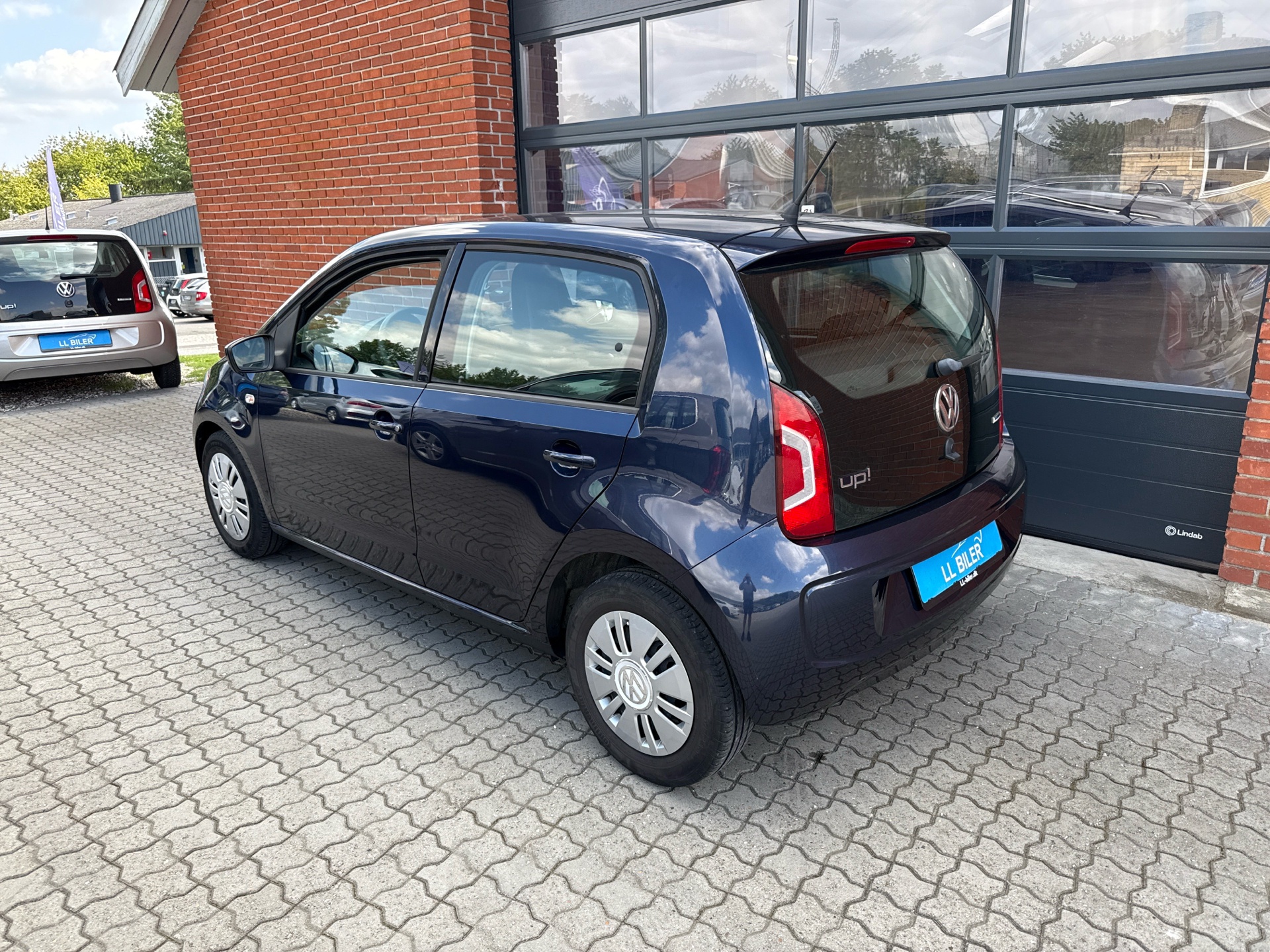 Billede af VW up 1,0 MPI BMT Move 60HK 5d