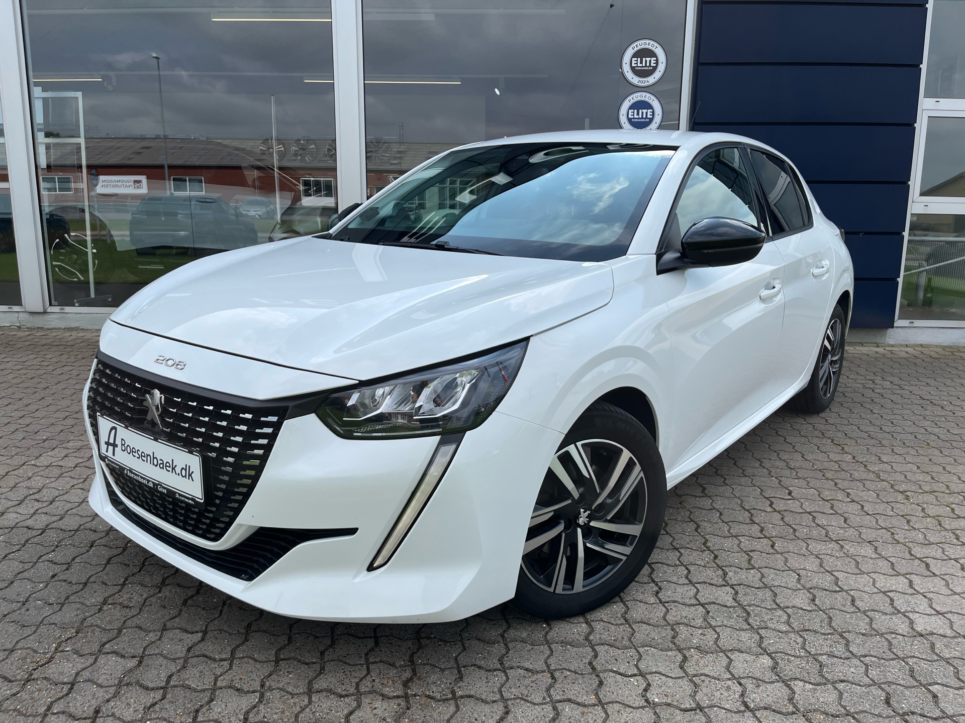 Billede af Peugeot 208 1,2 PureTech Allure 100HK 5d 6g