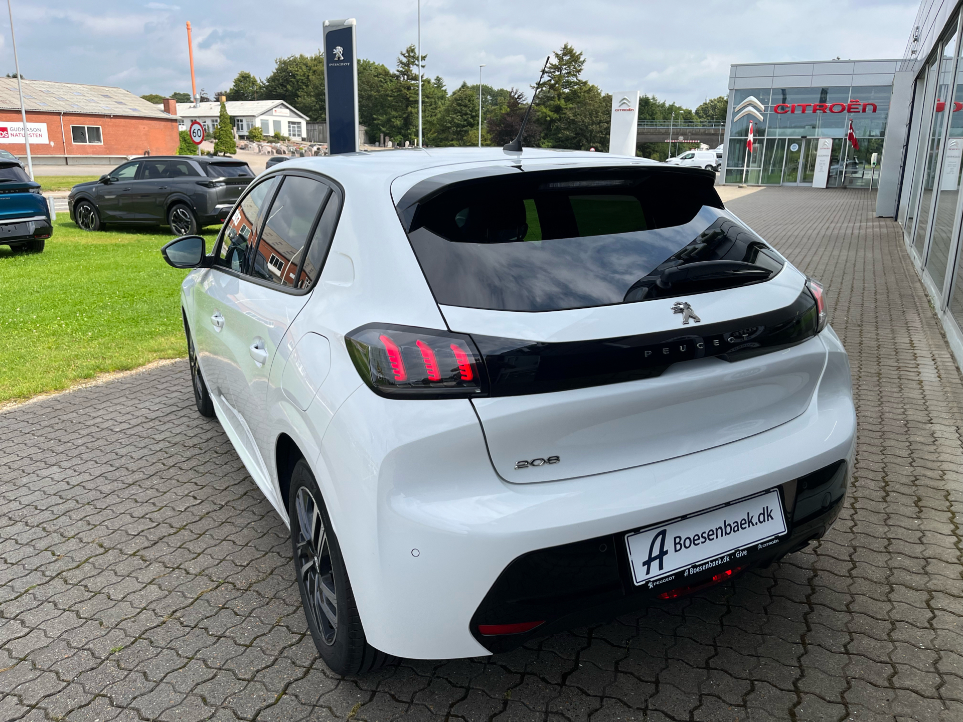 Billede af Peugeot 208 1,2 PureTech Allure 100HK 5d 6g