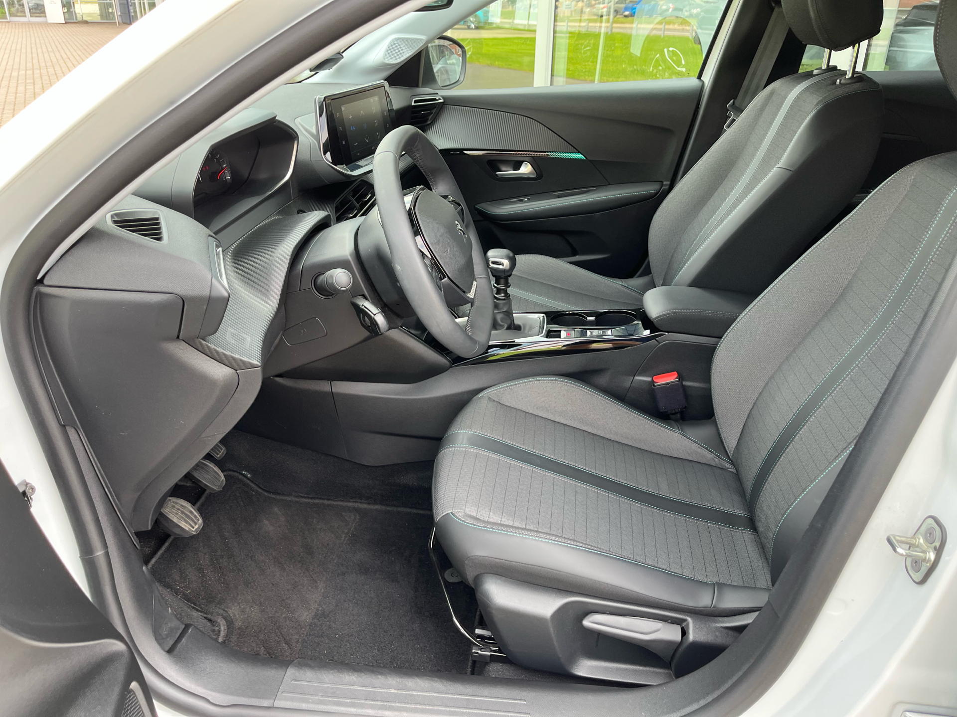 Billede af Peugeot 208 1,2 PureTech Allure 100HK 5d 6g