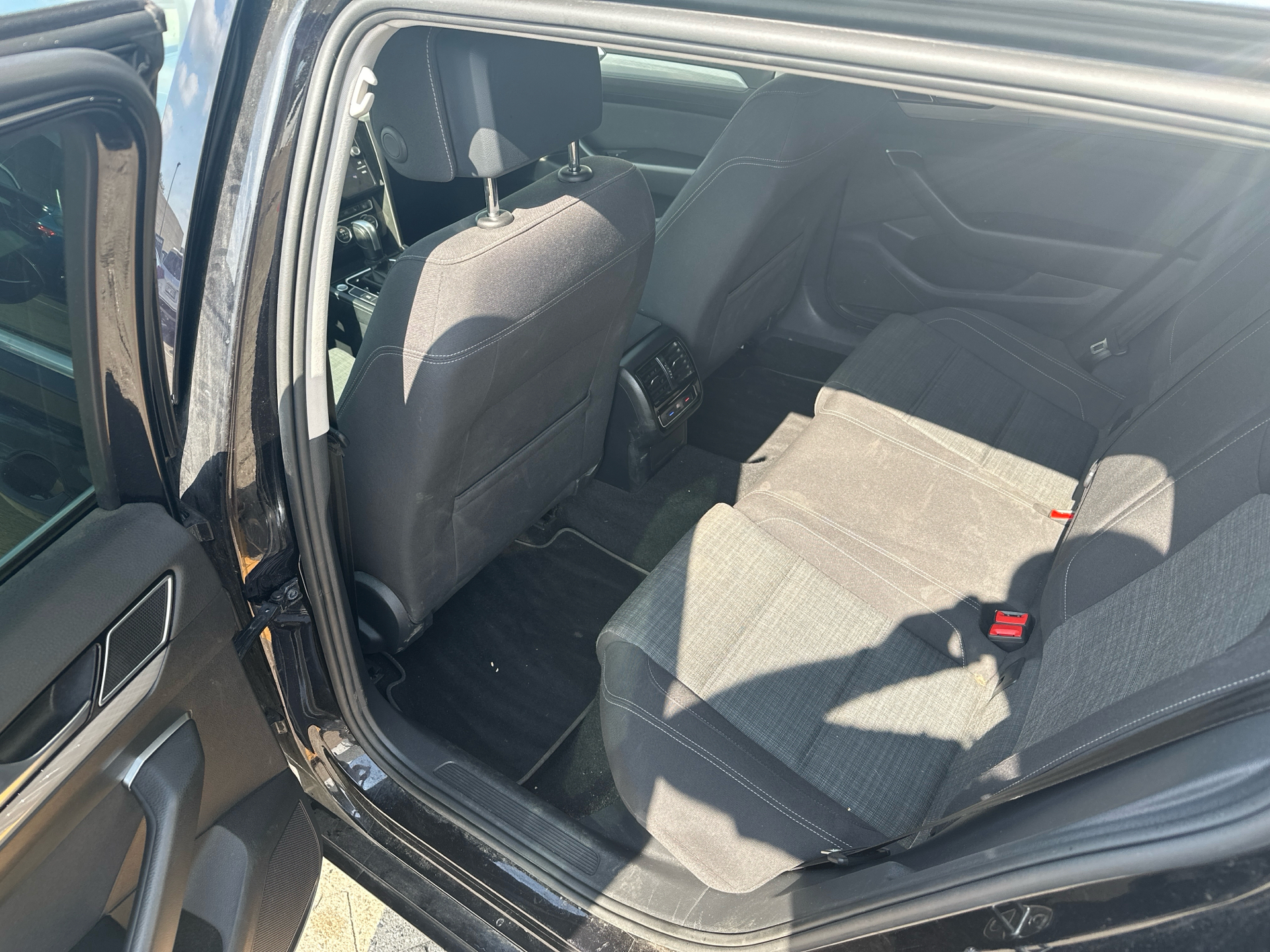 Billede af VW Passat Variant 1,5 TSI EVO ACT Business Plus DSG 150HK Stc 7g Aut.