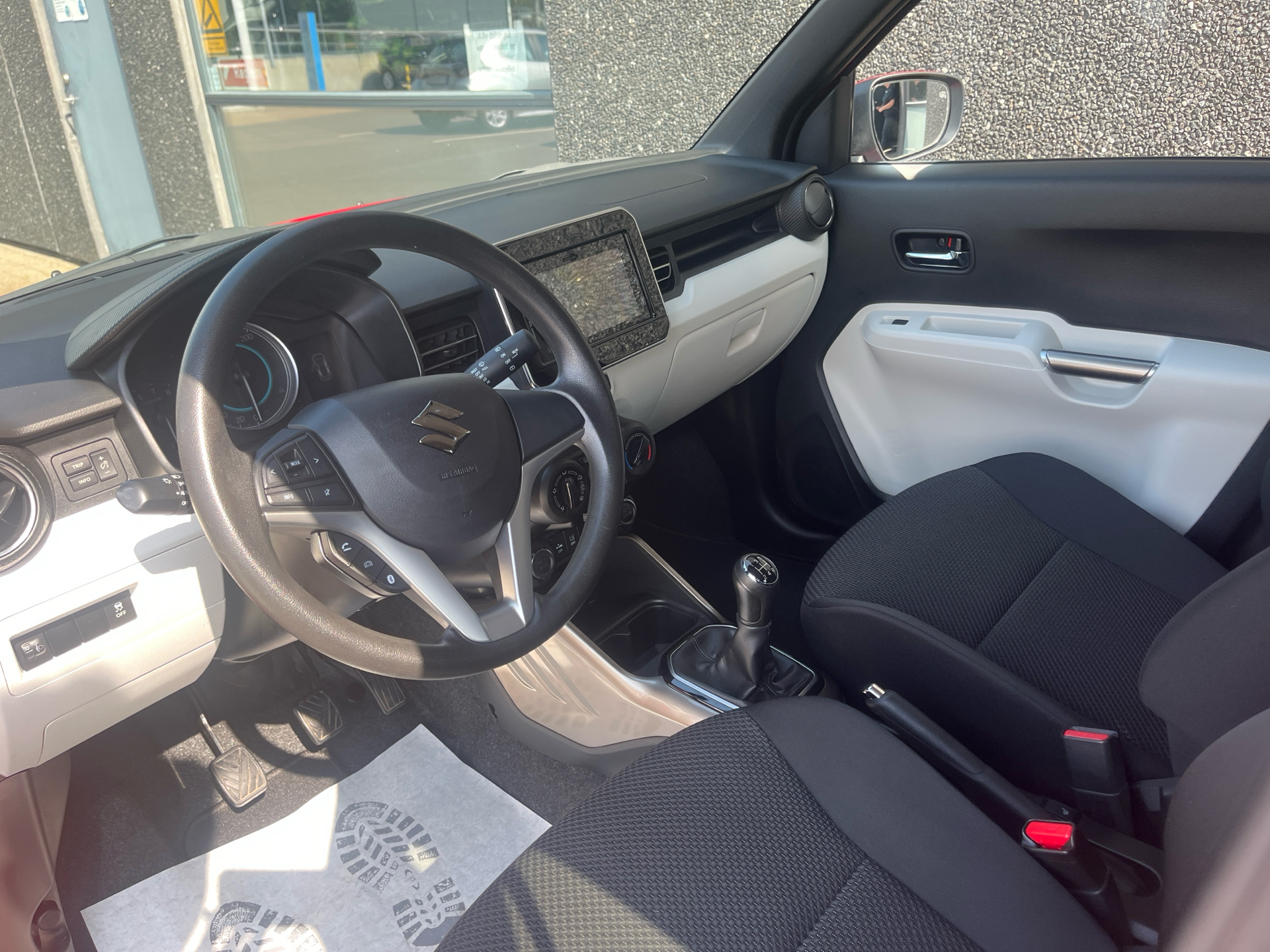 Billede af Suzuki Ignis 1,2 Dualjet Active AEB 90HK 5d