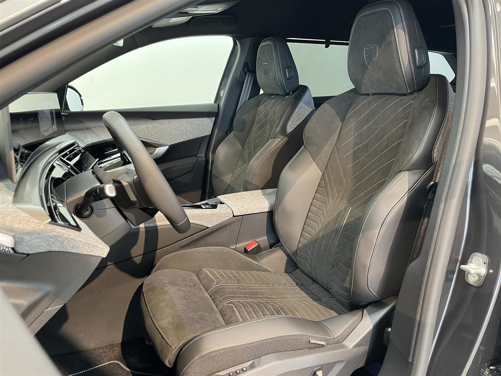 Billede af Peugeot e-5008 EL GT Pack 210HK 5d Aut.