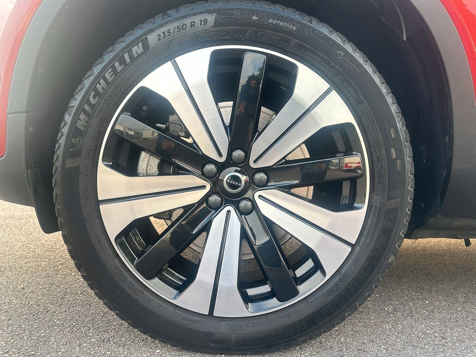 Billede af Volvo C40 P6 Recharge Ultimate 231HK 4d Aut.