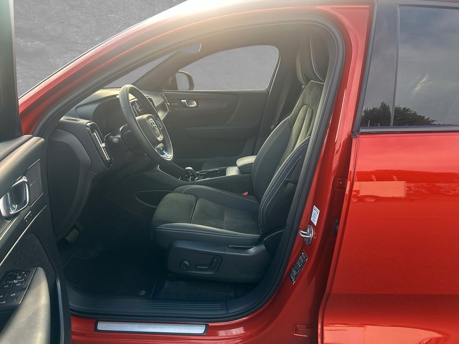Billede af Volvo C40 P6 Recharge Ultimate 231HK 4d Aut.