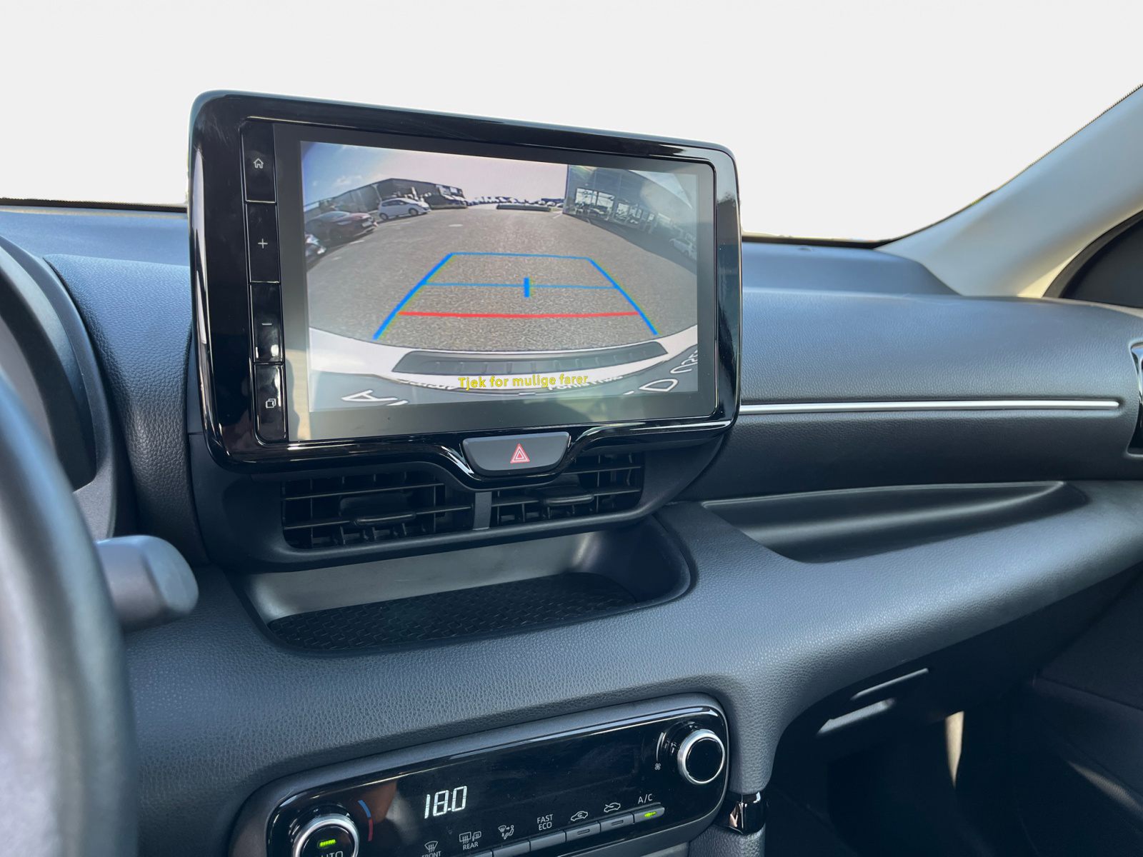 Billede af Toyota Yaris 1,5 Hybrid Essential 116HK 5d Trinl. Gear