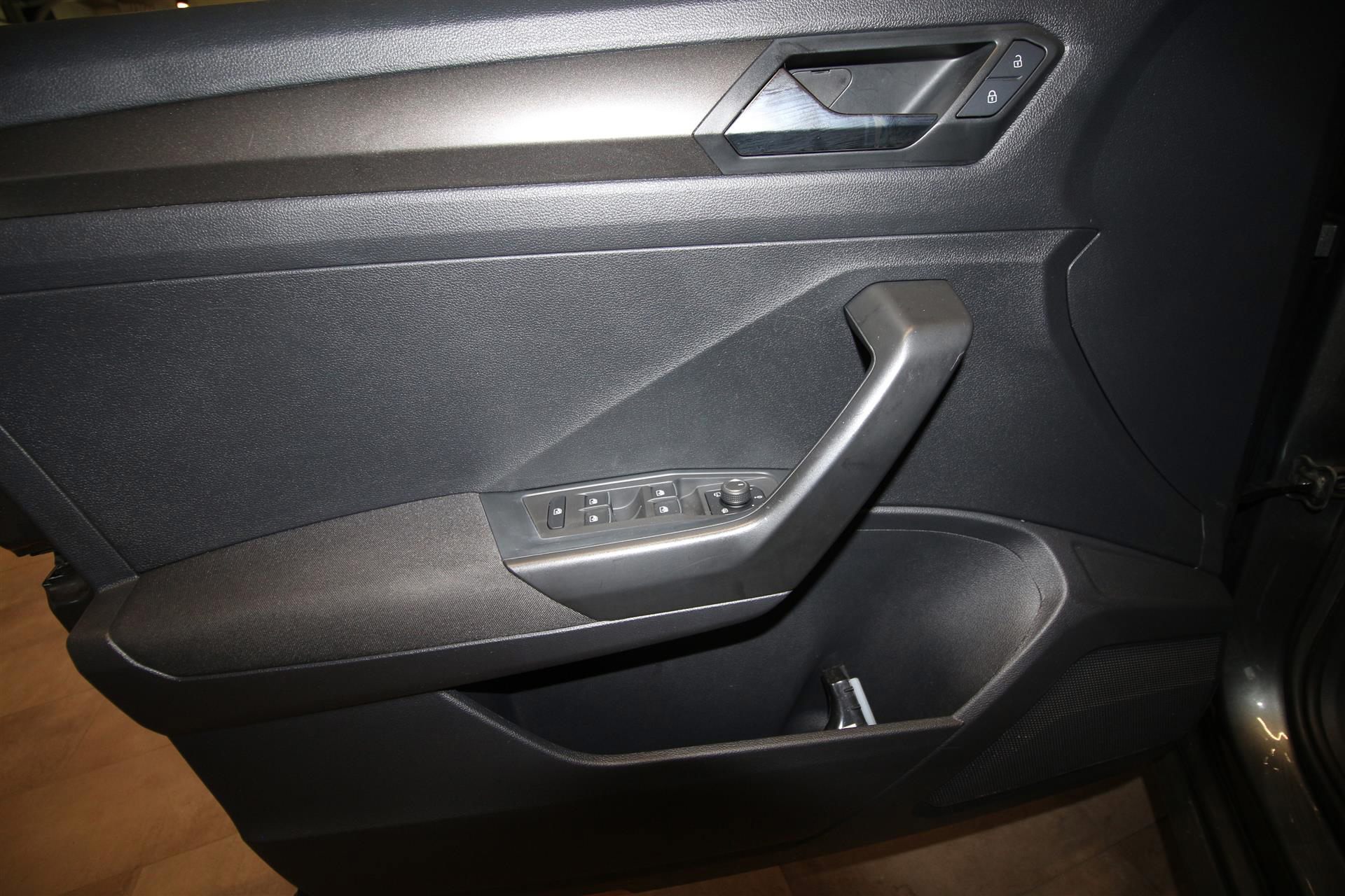 Billede af VW T-Roc 1,0 TSI Style 115HK 5d 6g
