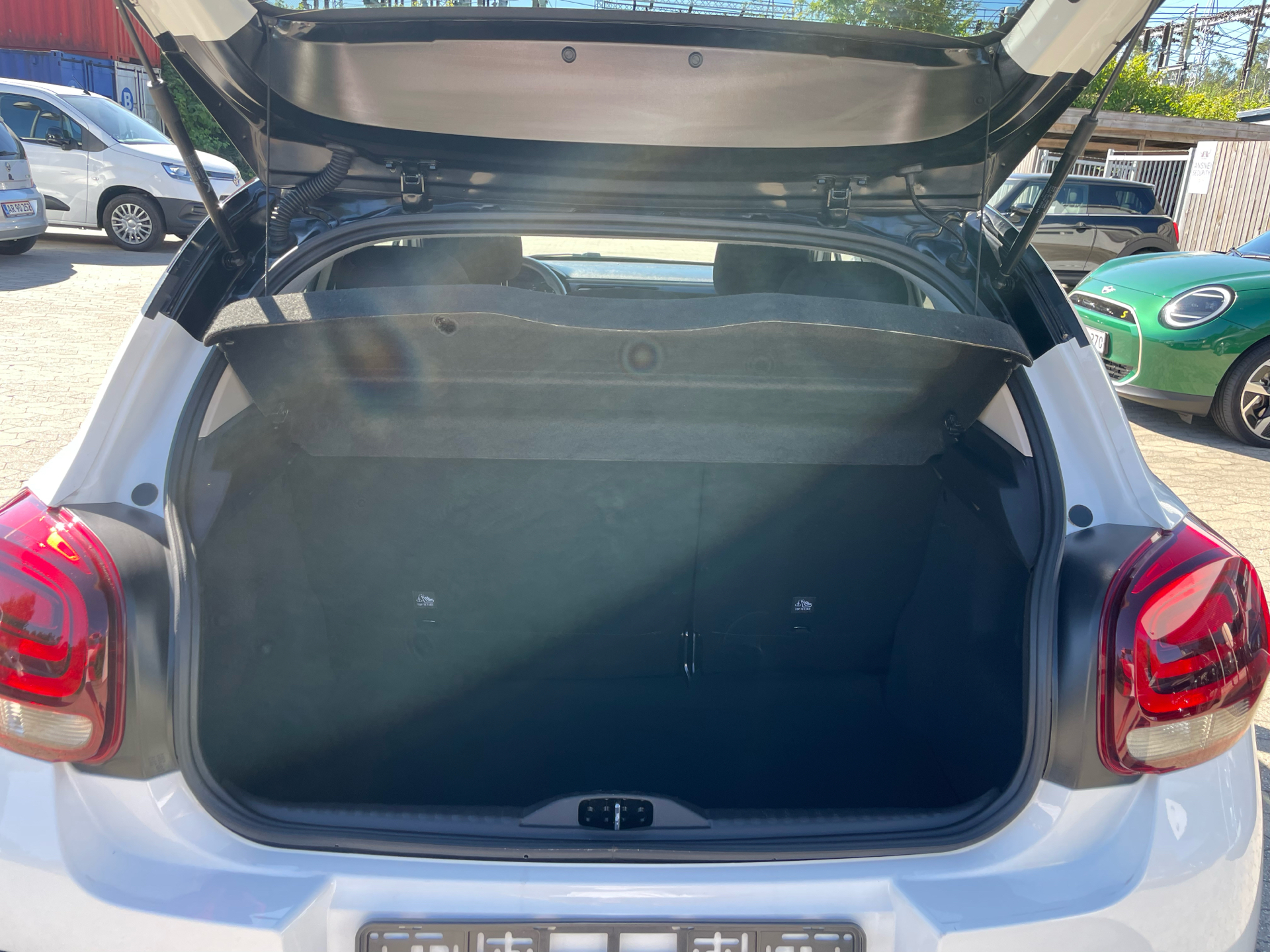 Billede af Citroën C3 1,2 PureTech Carré 83HK 5d