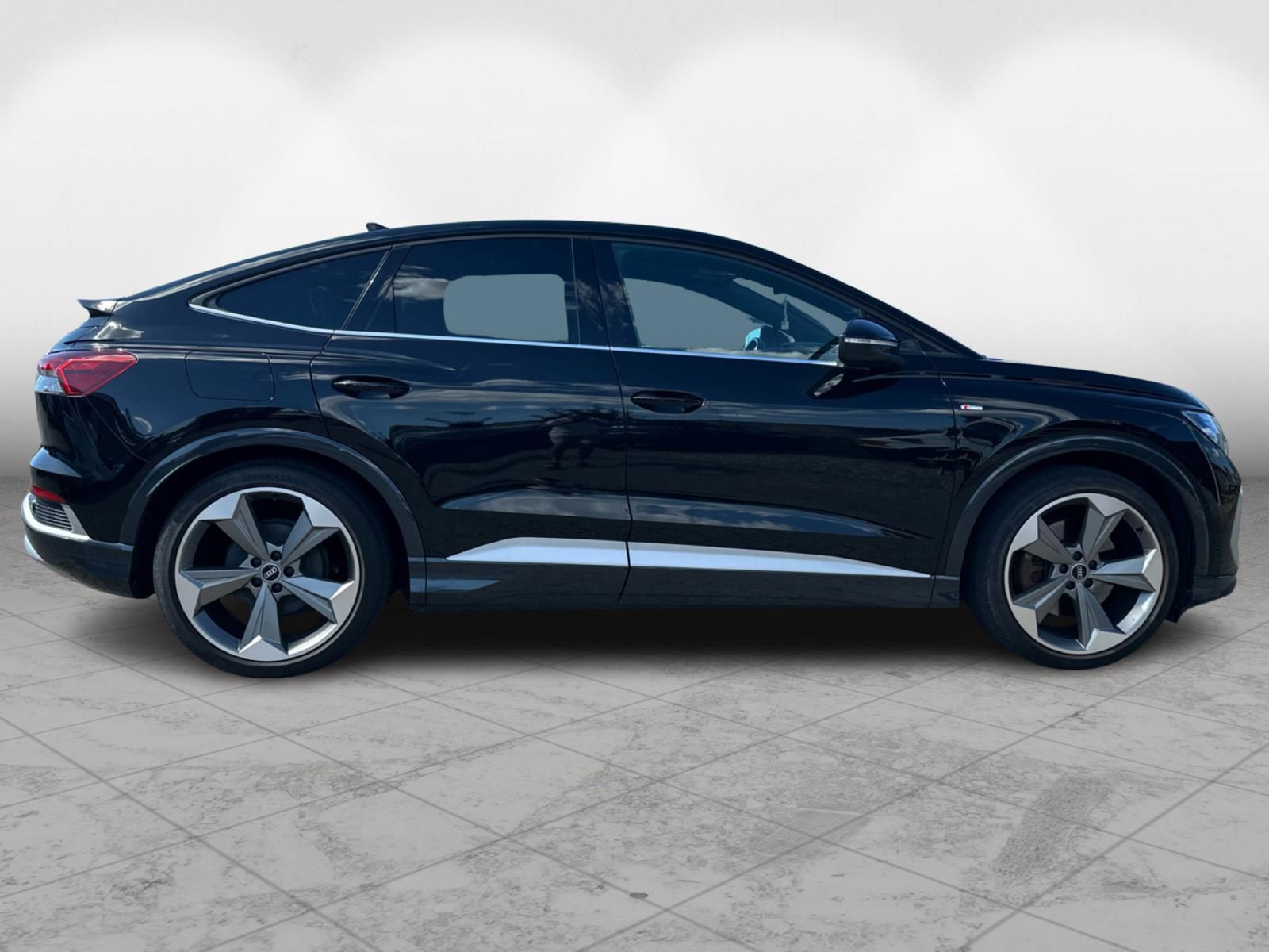 Billede af Audi Q4 40 E-tron Attitude 204HK 5d Aut.