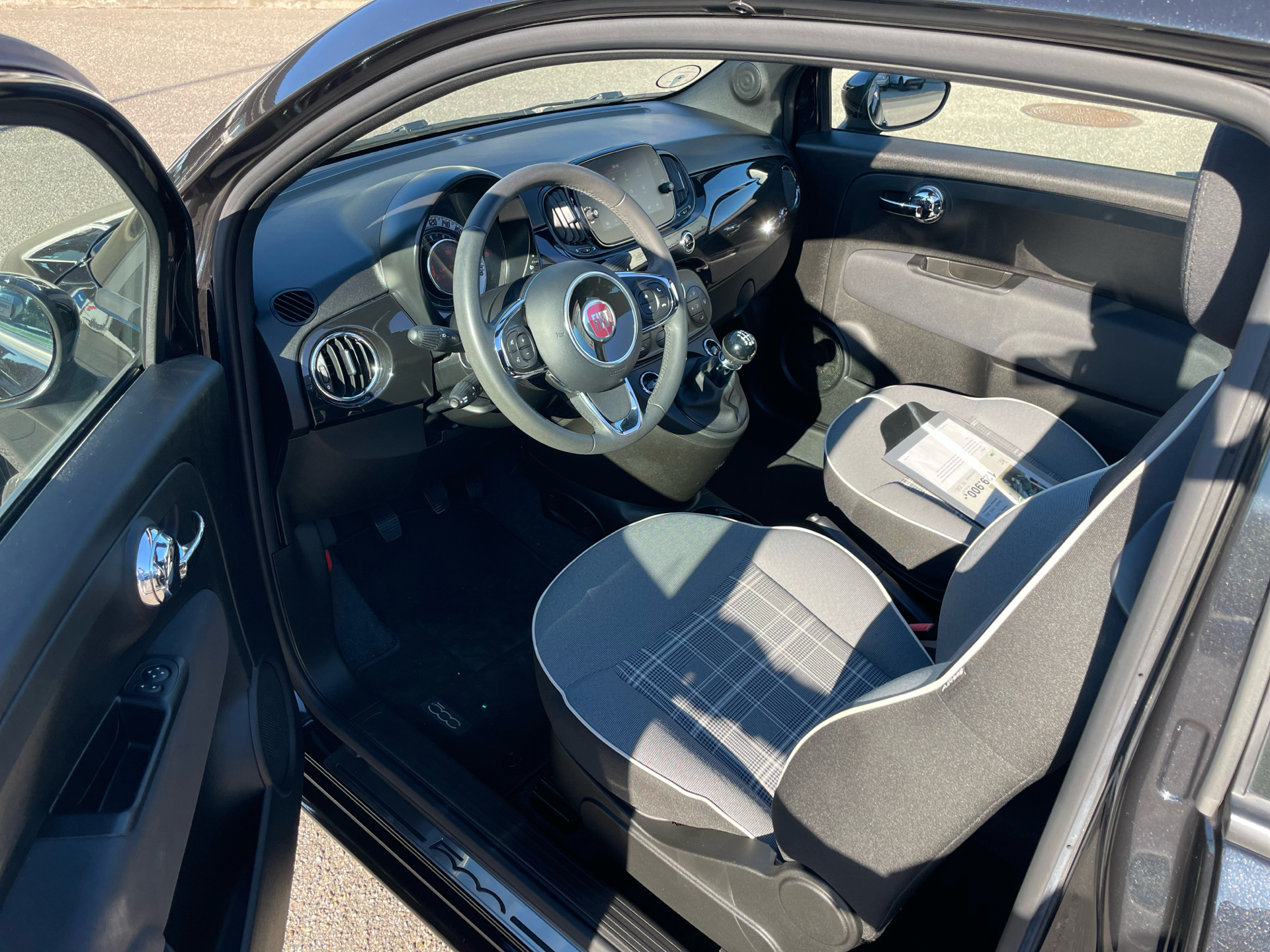 Billede af Fiat 500C 1,0 Mild hybrid Lounge Plus 70HK Cabr. 6g