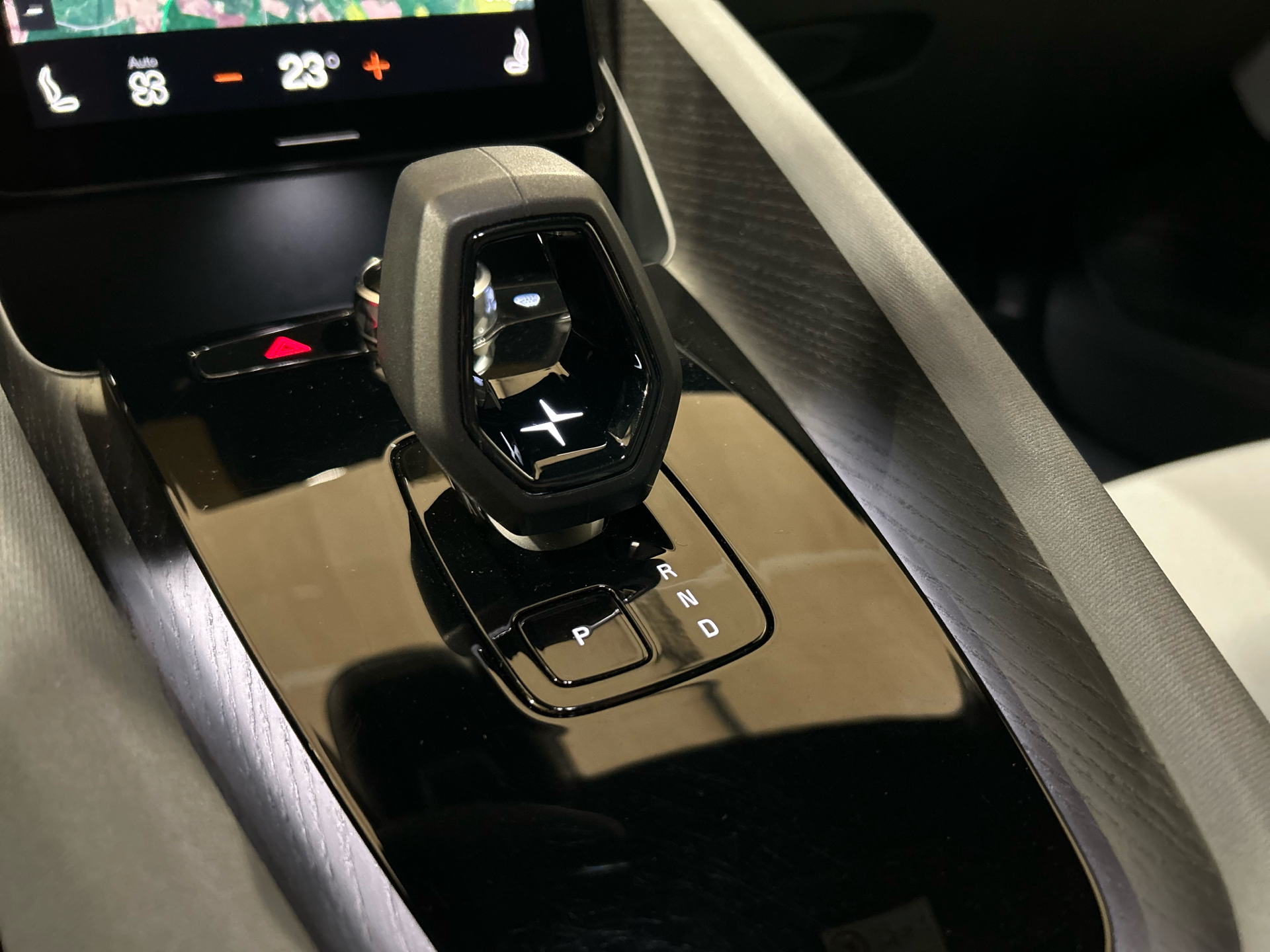 Billede af Polestar 2 EL Long range Single motor 231HK 5d Aut.