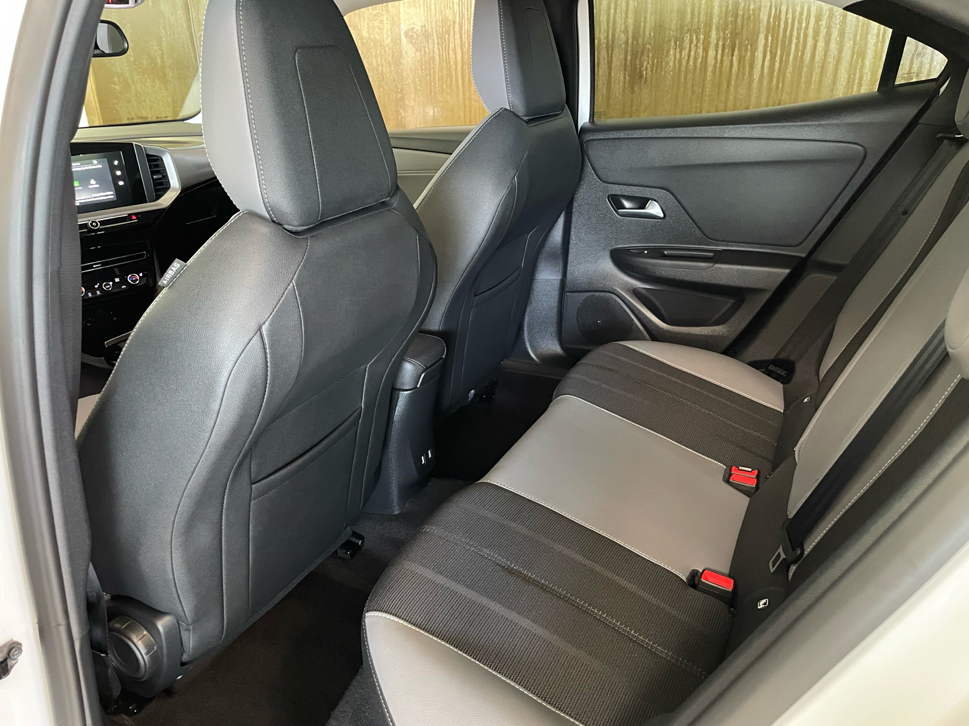 Billede af Opel Mokka-e EL Elegance 136HK 5d Aut.