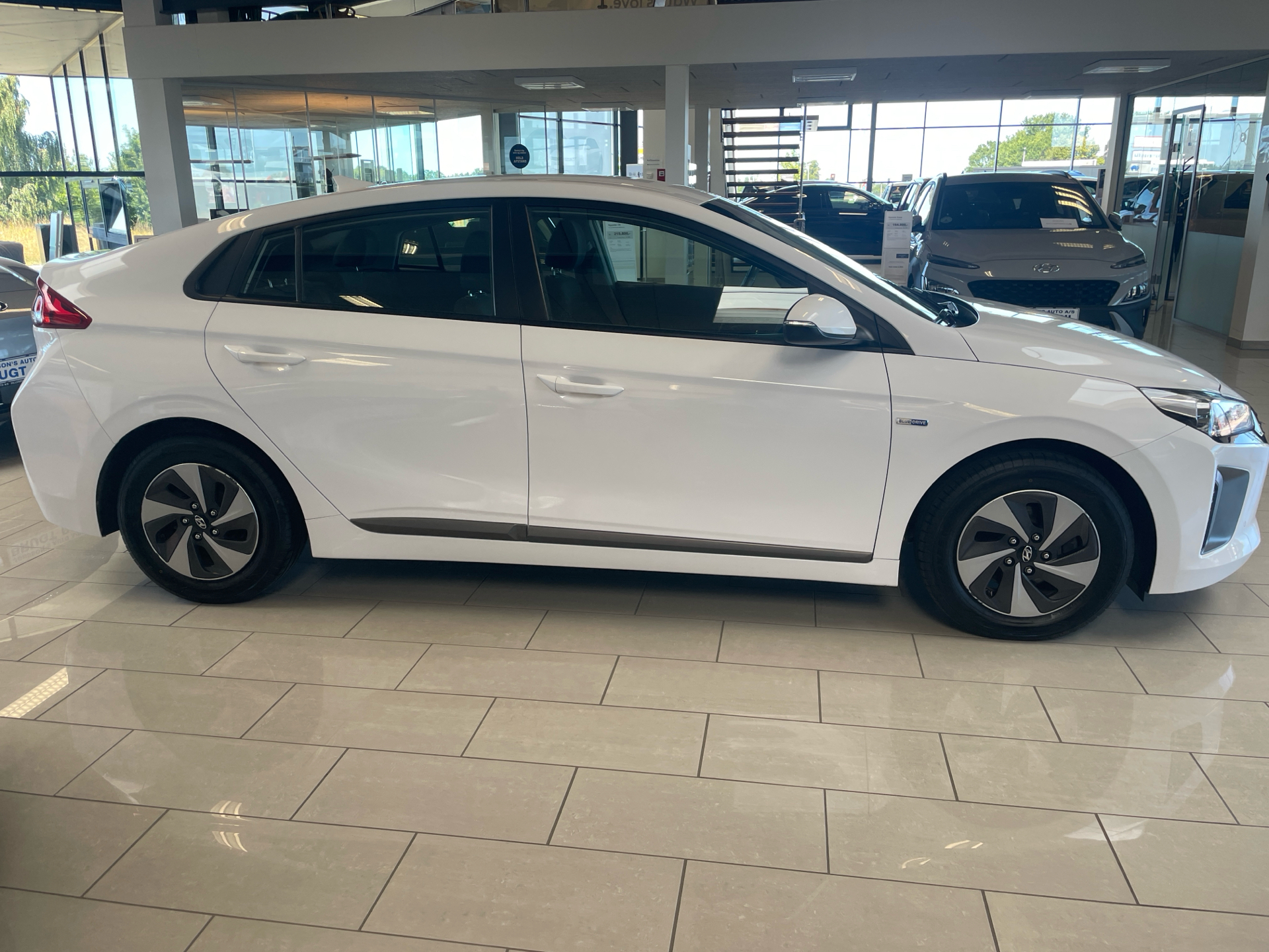 Billede af Hyundai Ioniq 1,6 GDI  Hybrid Trend DCT 141HK 5d 6g Aut.