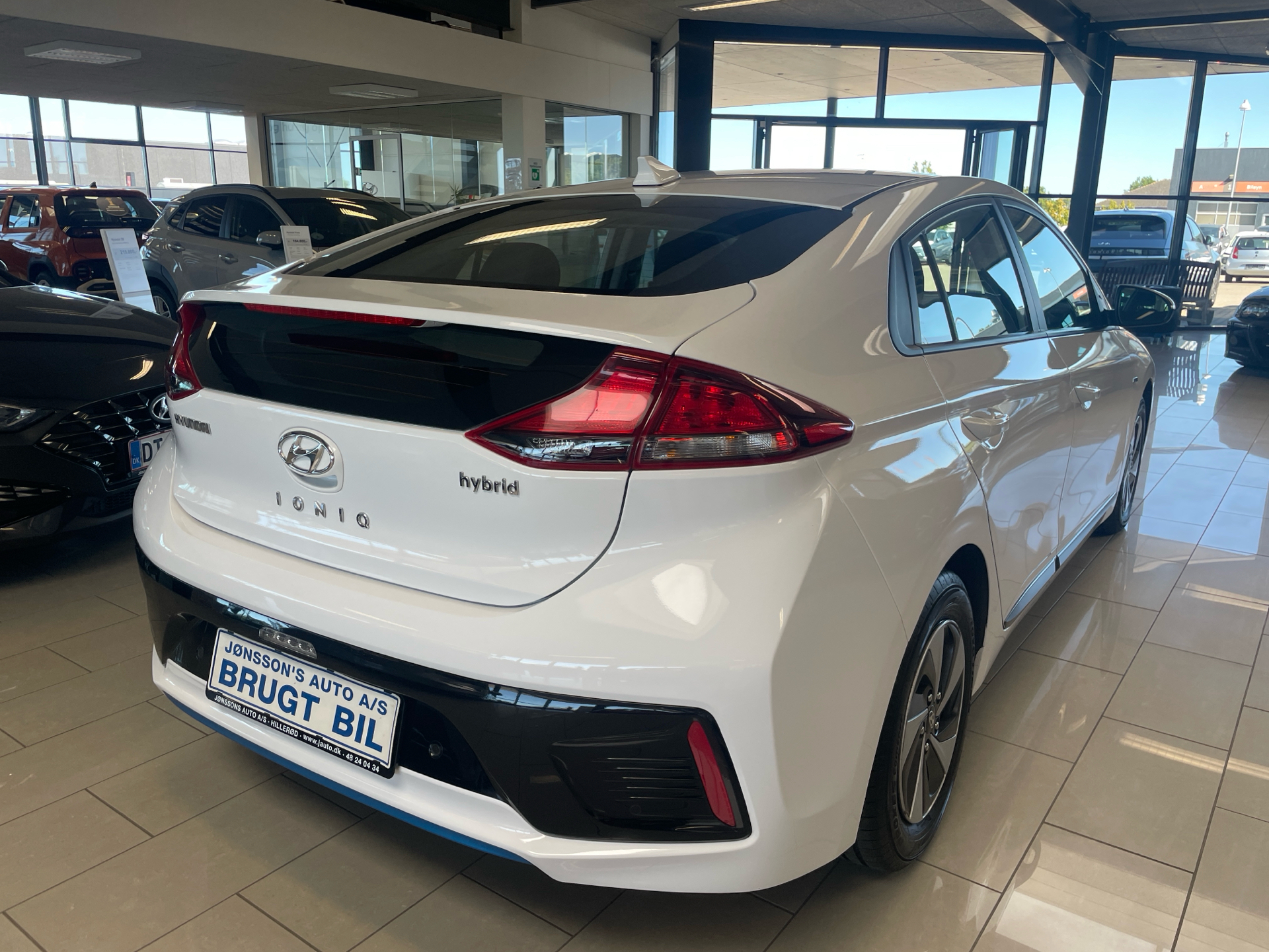 Billede af Hyundai Ioniq 1,6 GDI  Hybrid Trend DCT 141HK 5d 6g Aut.