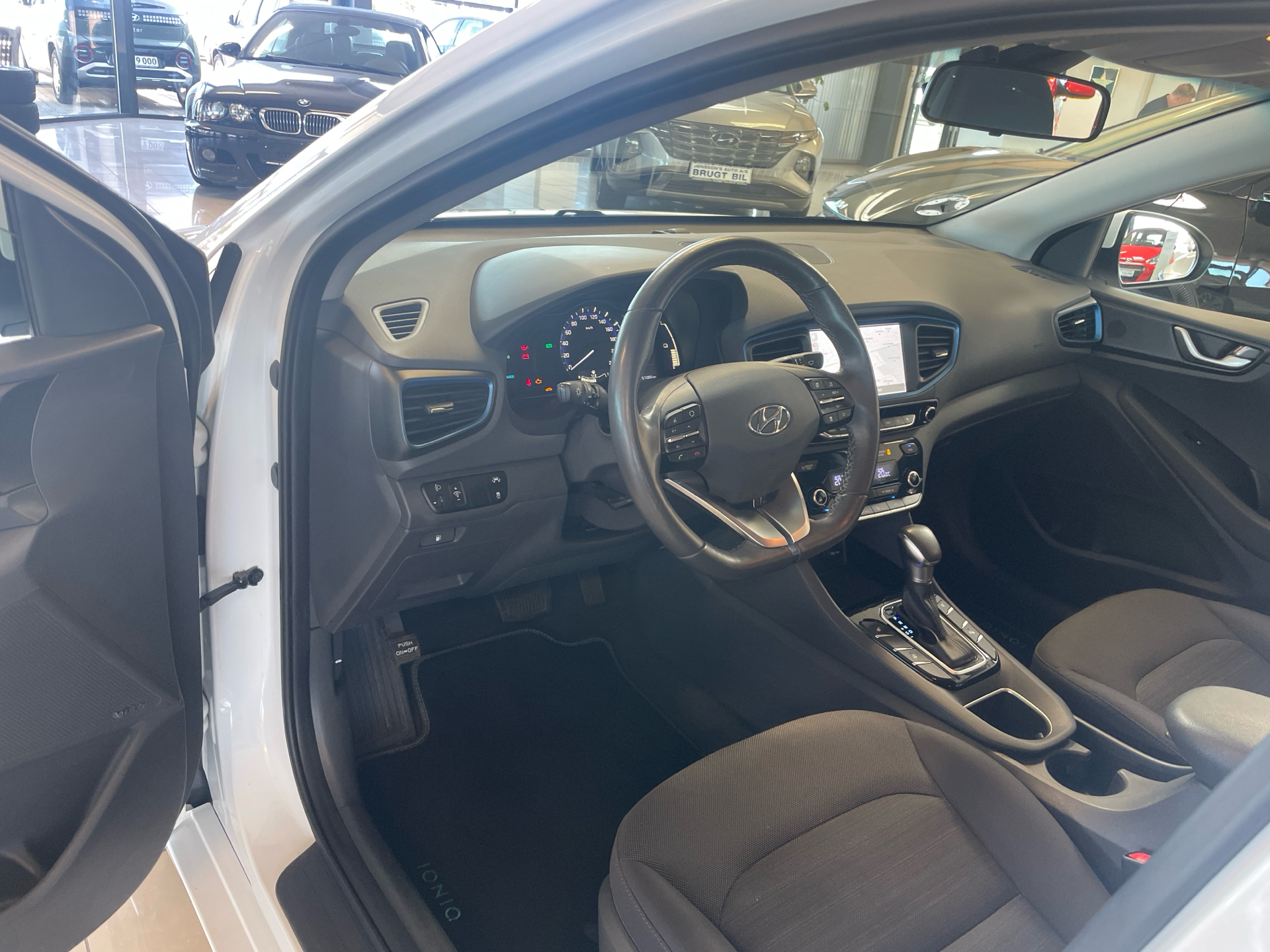 Billede af Hyundai Ioniq 1,6 GDI  Hybrid Trend DCT 141HK 5d 6g Aut.
