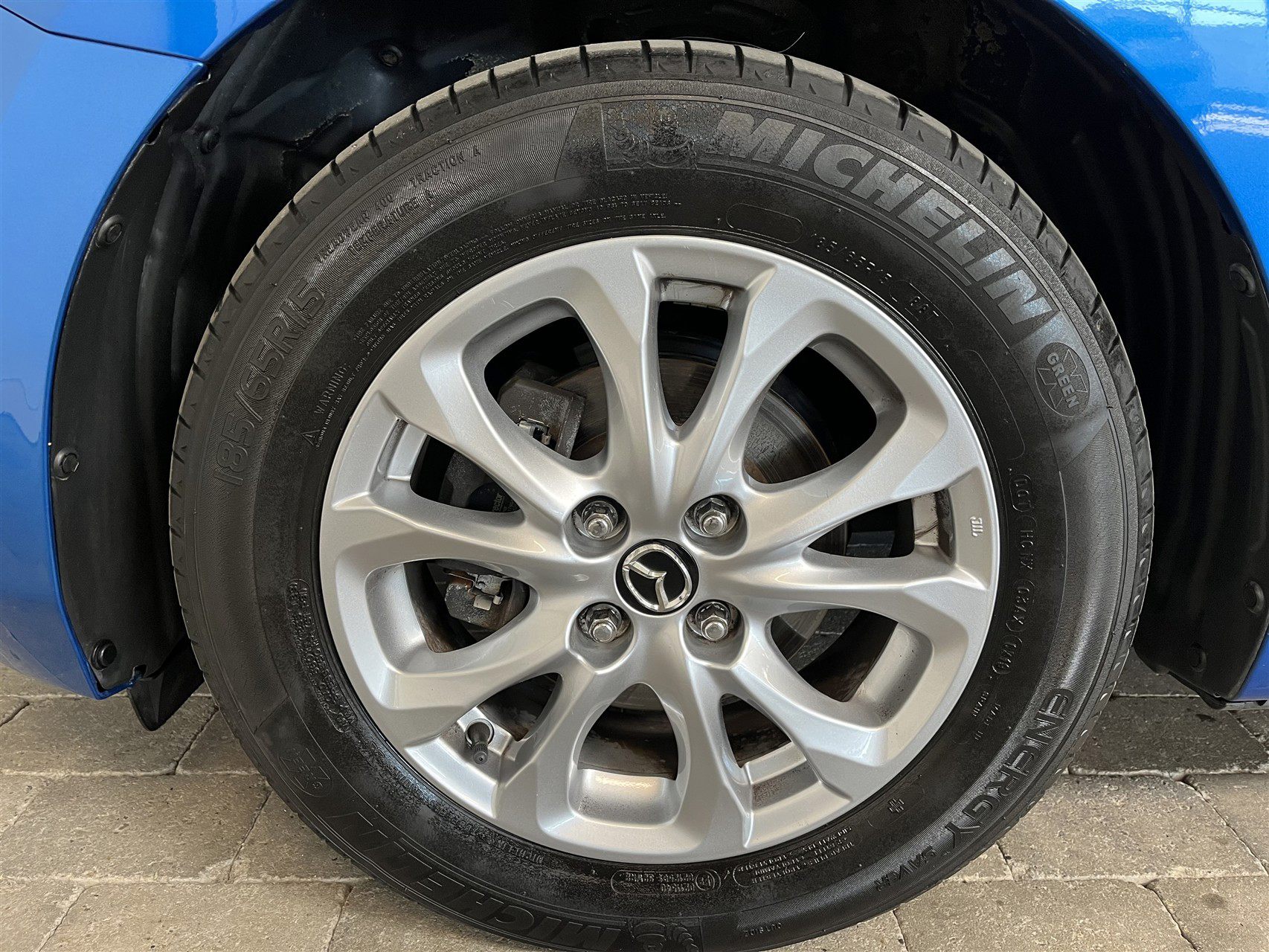Billede af Mazda 2 1,5 Skyactiv-G Niseko 90HK 5d