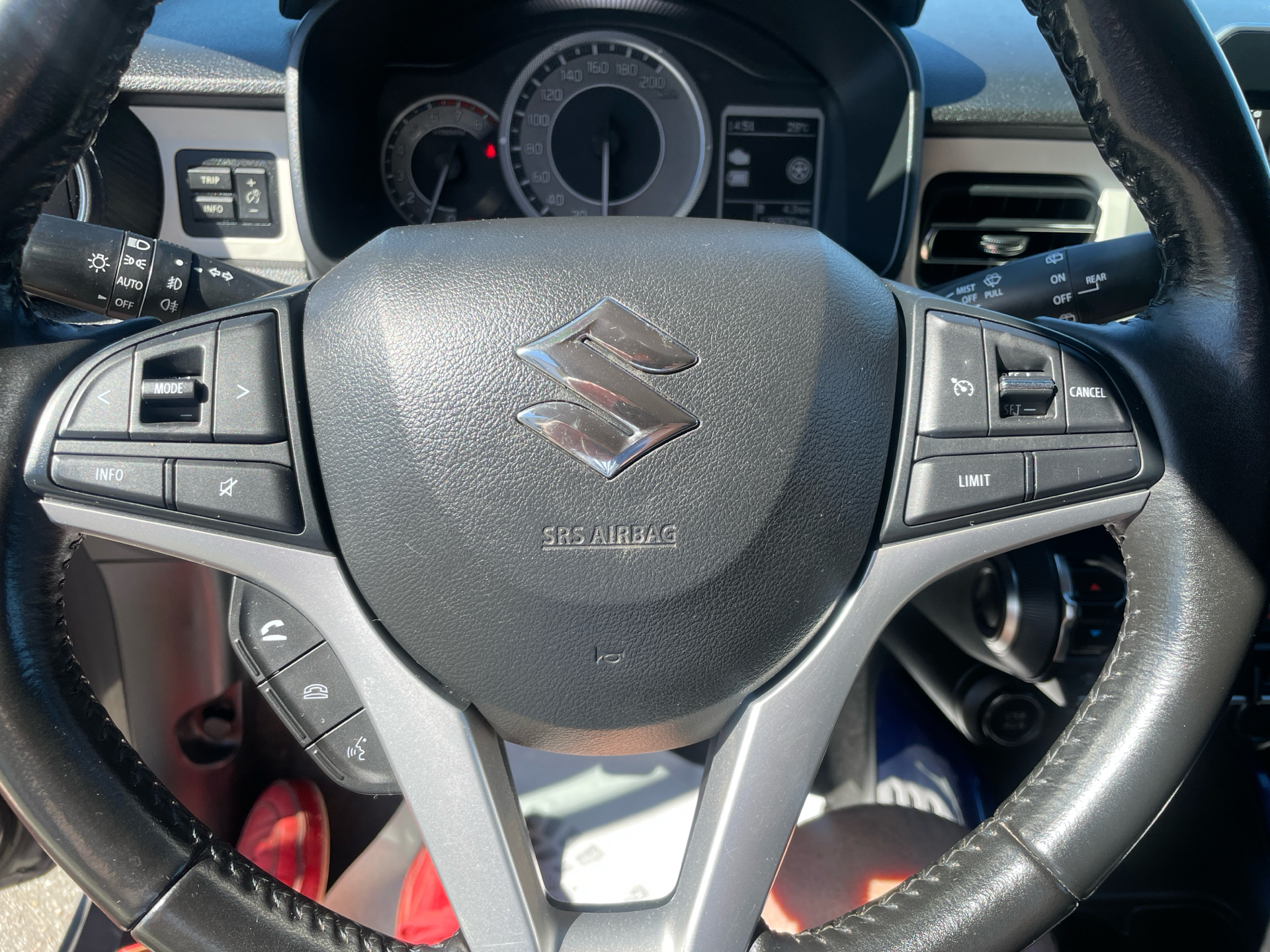Billede af Suzuki Ignis 1,2 Dualjet  Mild hybrid Adventure Hybrid 83HK 5d