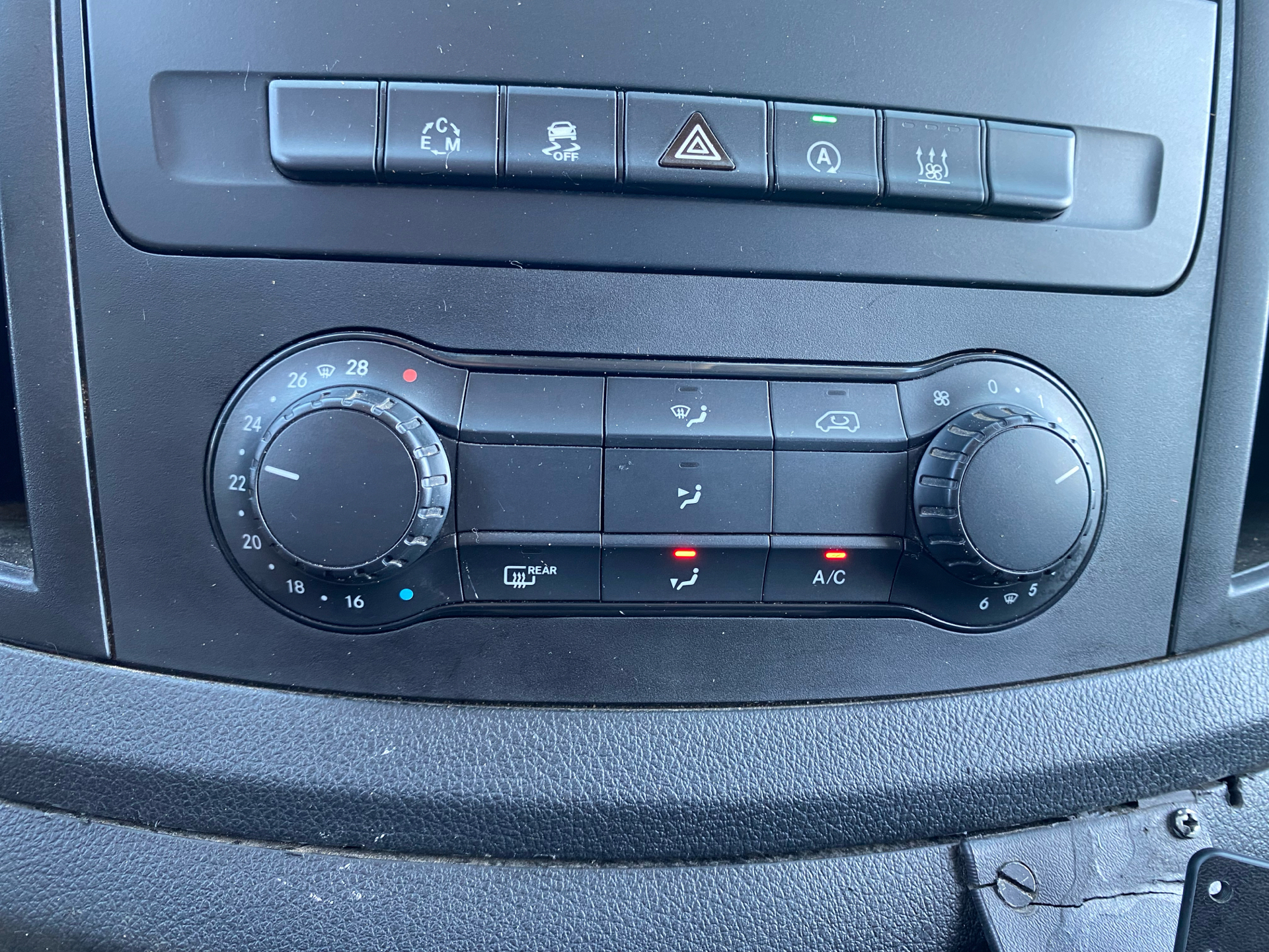 Billede af Mercedes-Benz Vito 119 Ekstra Lang 2,1 Bluetec 7G-Tronic Plus 190HK Van 7g Aut.