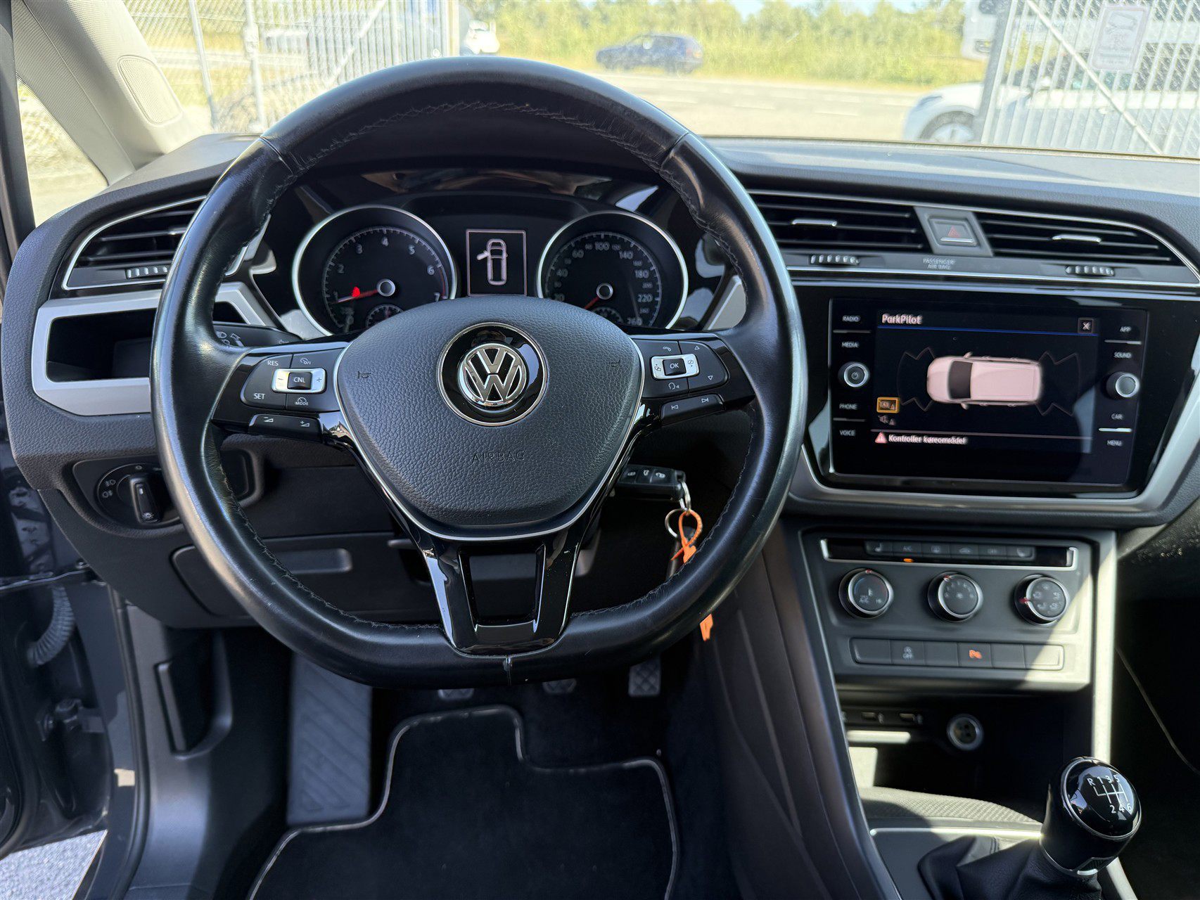 Billede af VW Touran 1,2 TSI BMT Trendline 110HK 6g