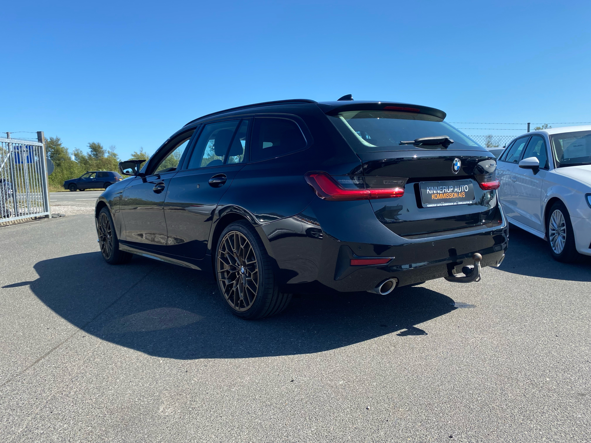 Billede af BMW 330e Touring 2,0 Plugin-hybrid Sport Line Steptronic 292HK Stc 8g Aut.