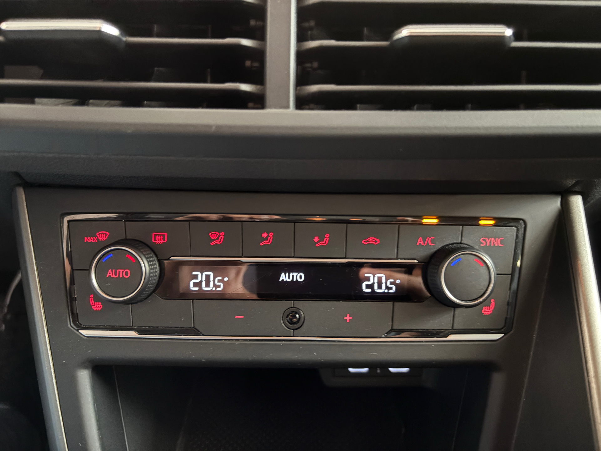 Billede af VW Polo 1,0 TSI Comfortline Connect DSG 95HK 5d 7g Aut.