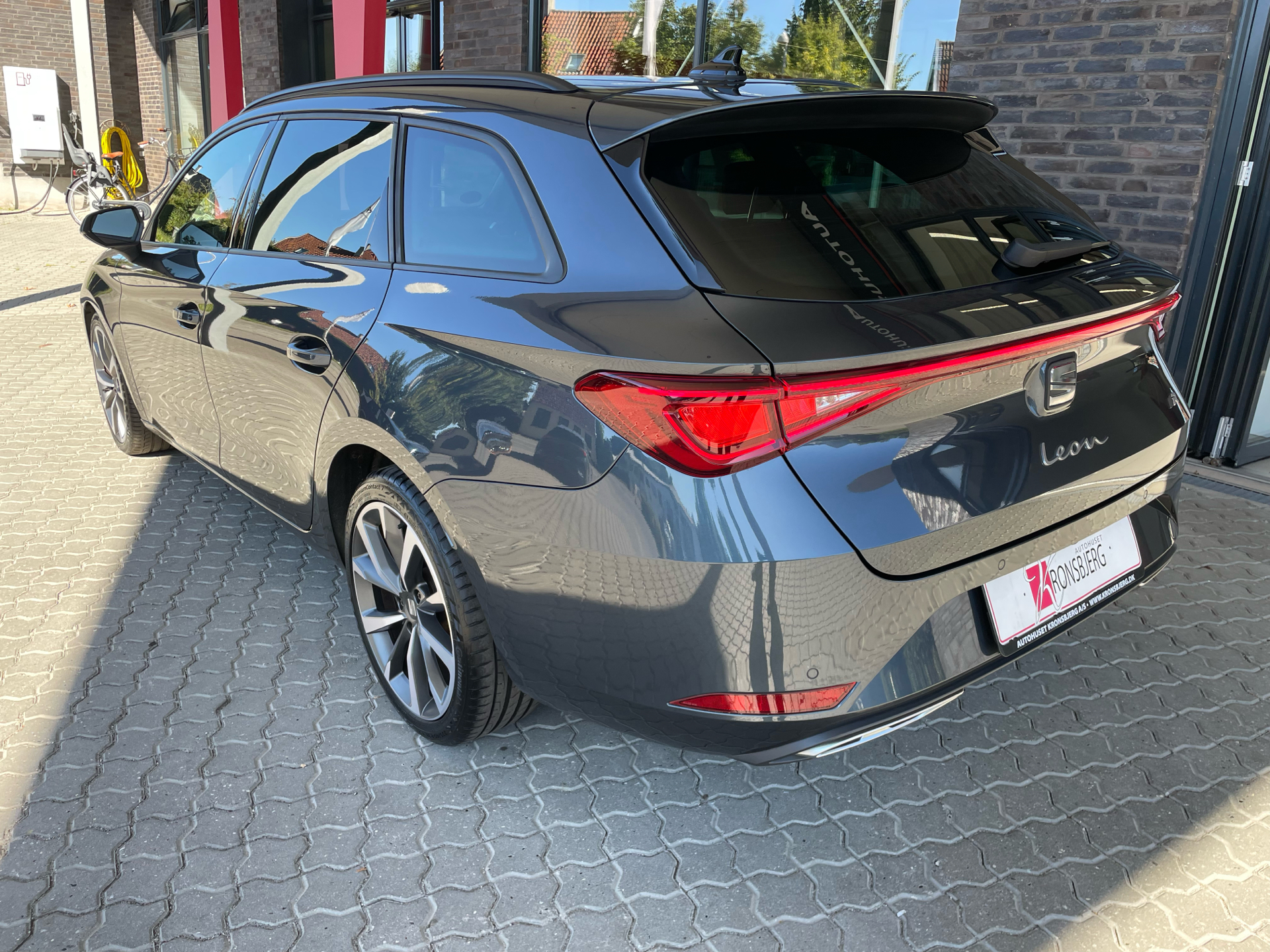 Billede af Seat Leon Sportstourer 1,5 e-TSI  Mild hybrid FR DSG 150HK Stc 7g Aut.