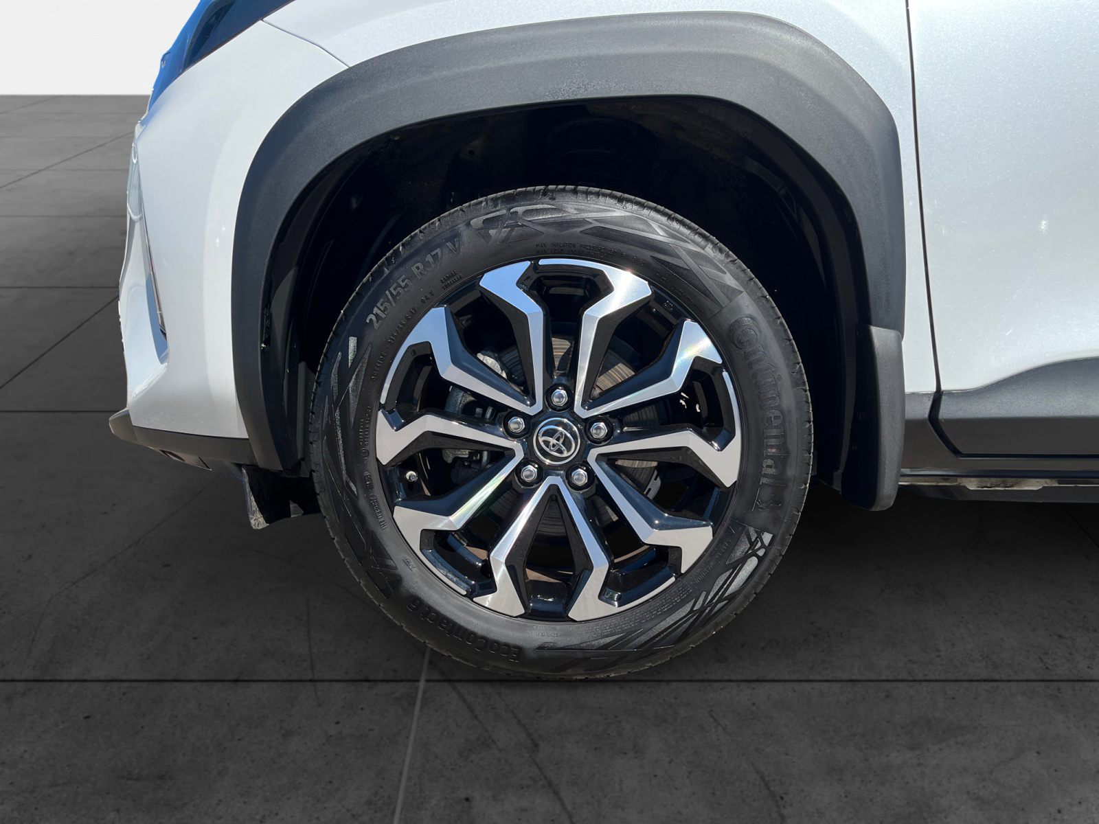 Billede af Toyota Yaris Cross 1,5 Hybrid Style 116HK 5d Trinl. Gear