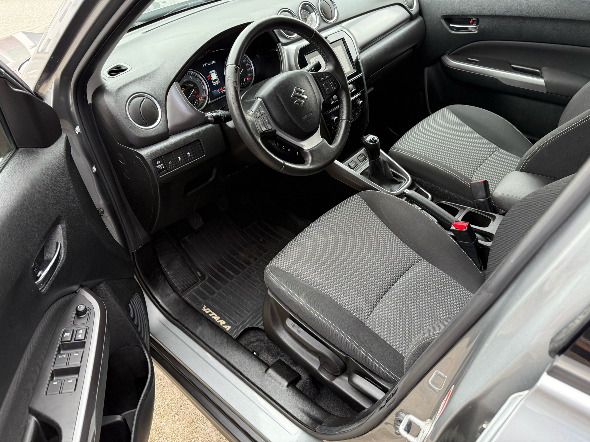 Billede af Suzuki Vitara 1,0 Boosterjet Active 112HK 5d