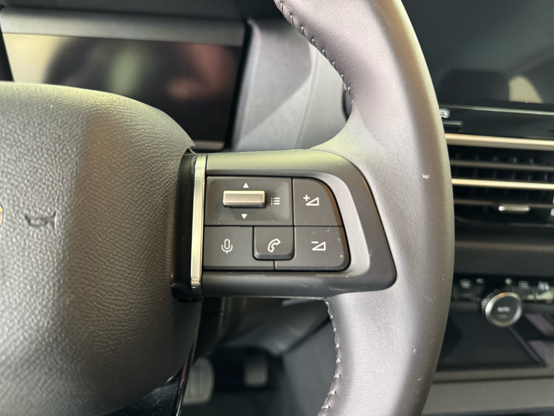 Billede af Citroën e-C4 EL You! 136HK 5d Aut.