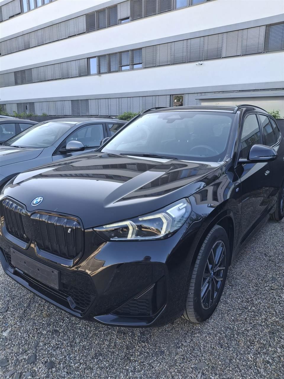Billede af BMW iX1 xDrive30 EL M-Sport 4x4 313HK 5d Aut.