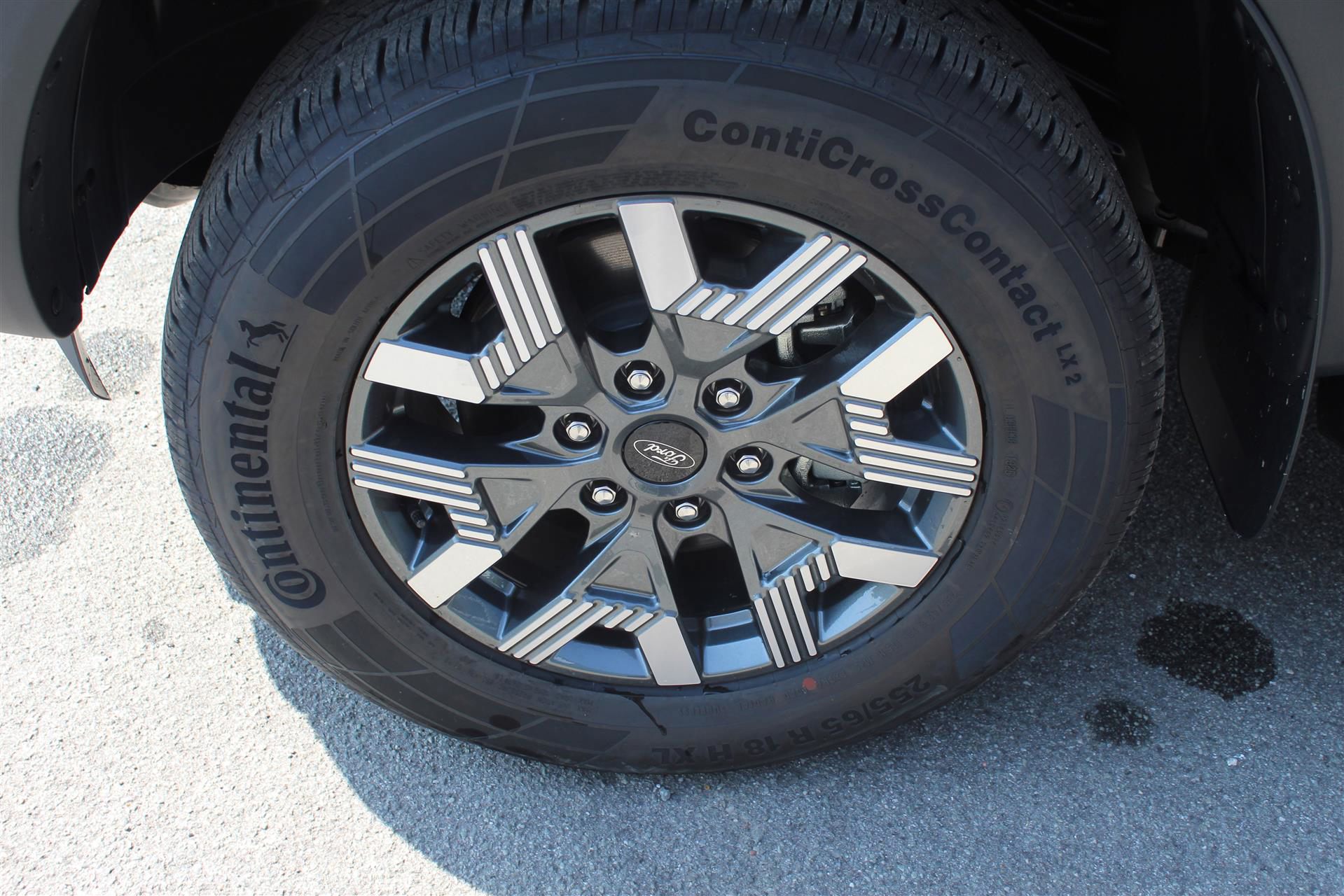 Billede af Ford Ranger Double Cab 2,3 EcoBoost Hybrid Wildtrak e-4WD 281HK Pick-Up 10g Aut.