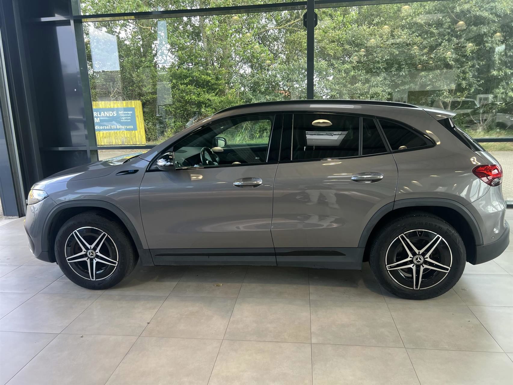 Billede af Mercedes-Benz EQA 300 EL AMG Premium 4Matic 228HK 5d Aut.